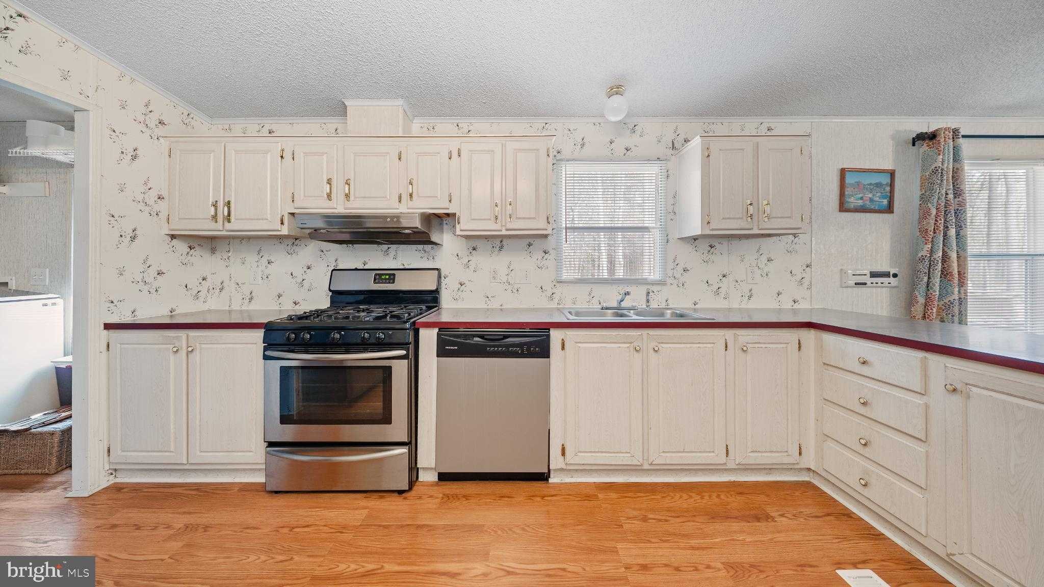 32520 Seatick Rd photo 9