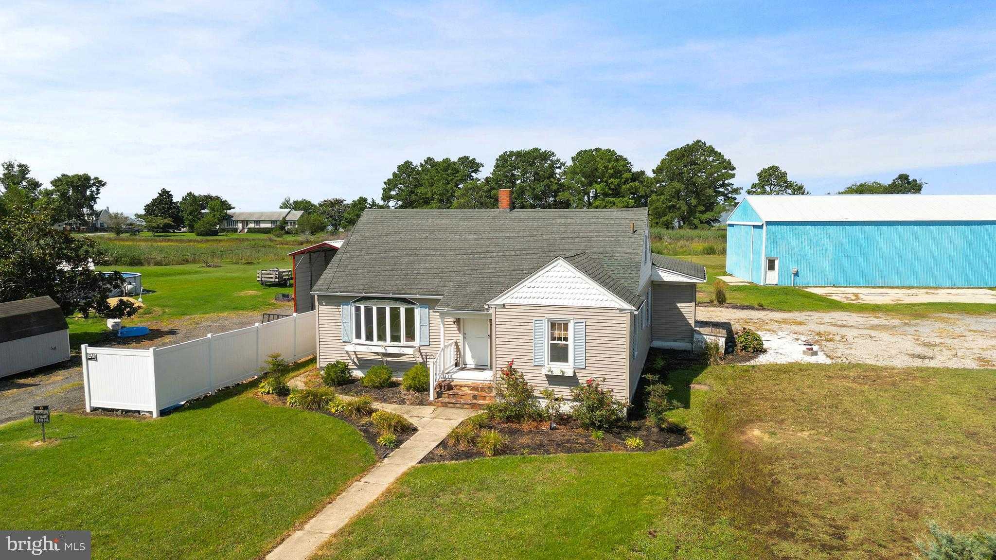 1123 Ball Park Rd photo 2