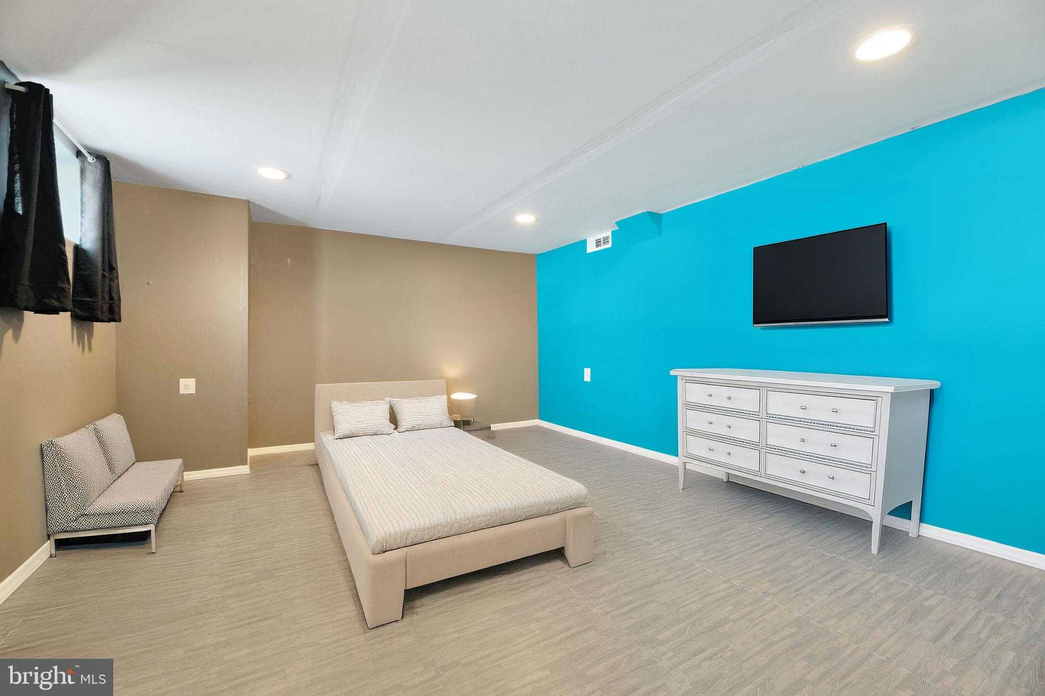 263 Green Rd photo 33