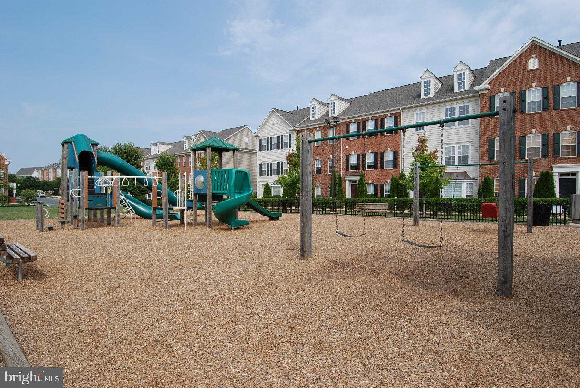 1379 Main St photo 69