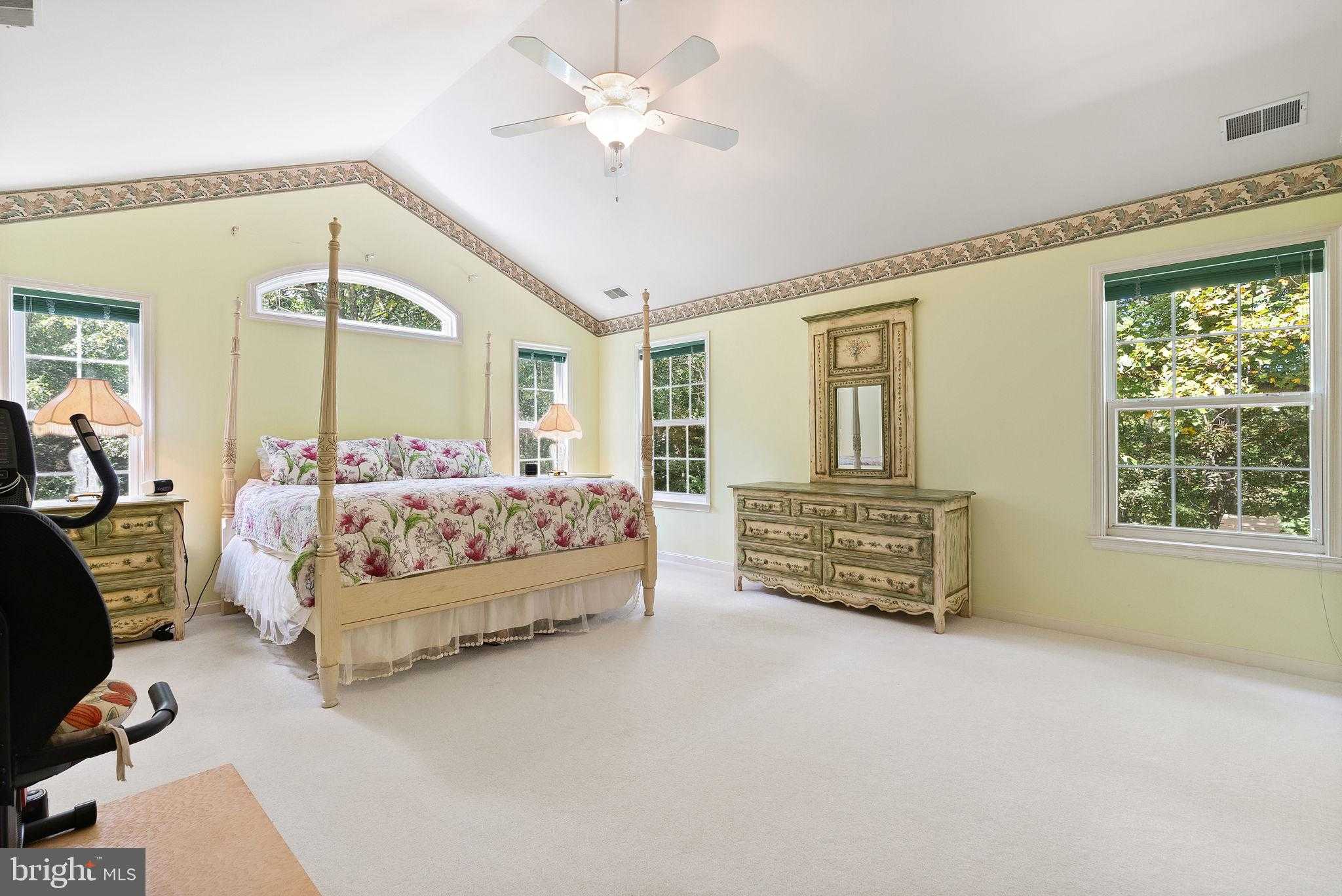 20503 Tanager Pl photo 31