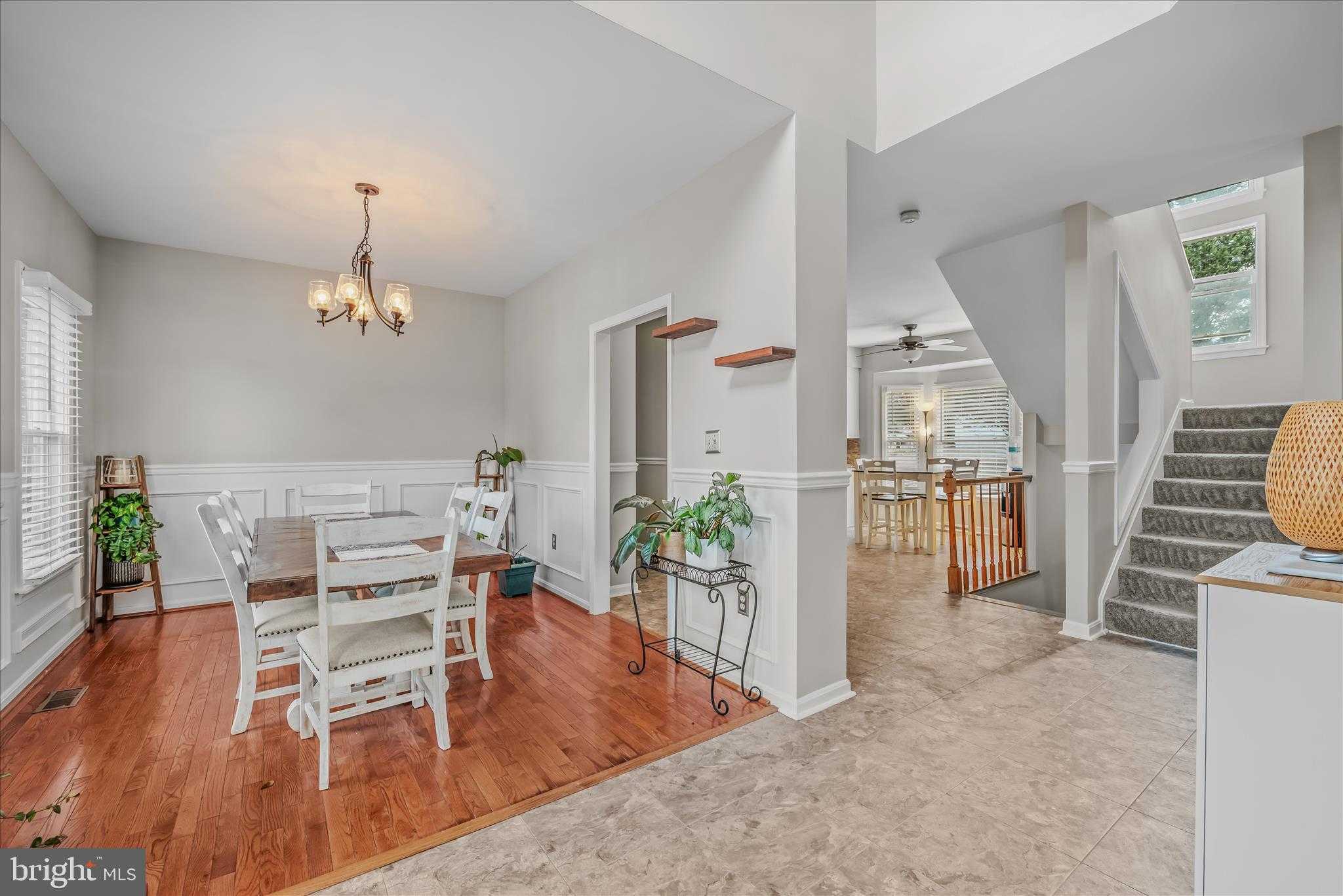 346 Deer Ridge Dr photo 4