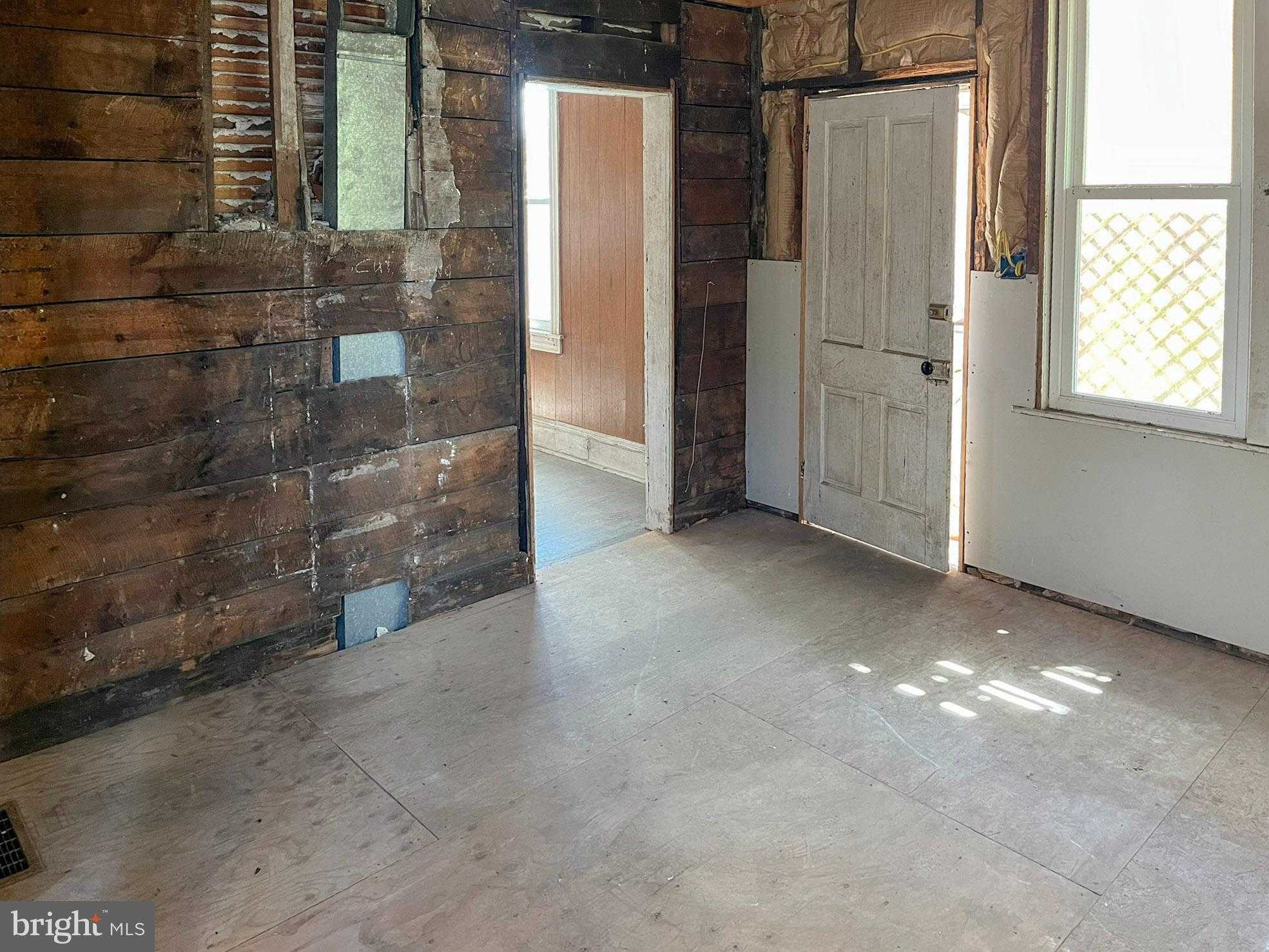 33 W Garber St photo 21