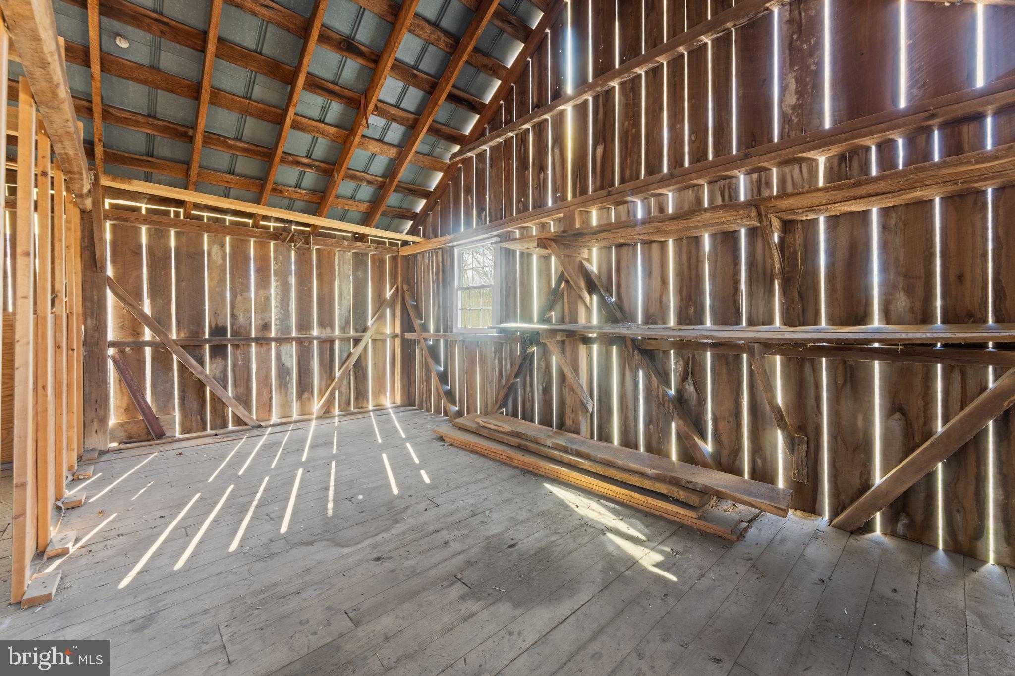 9905 Croom Rd photo 114