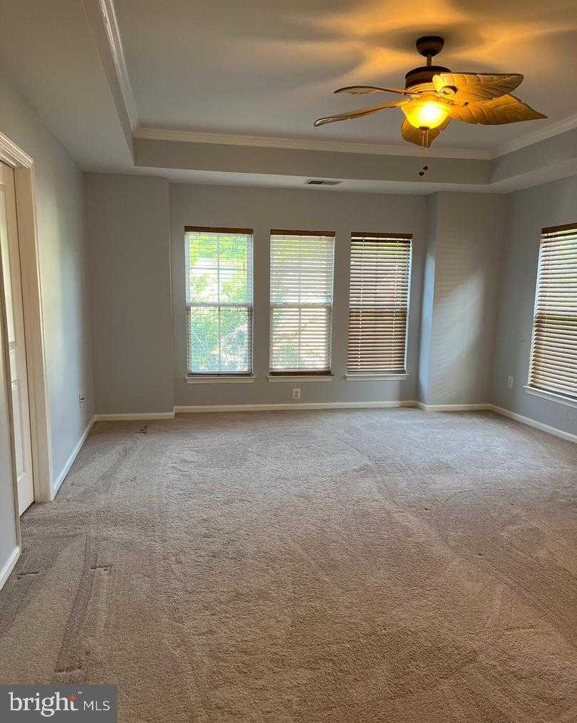 9163 Stonegarden Dr photo 10