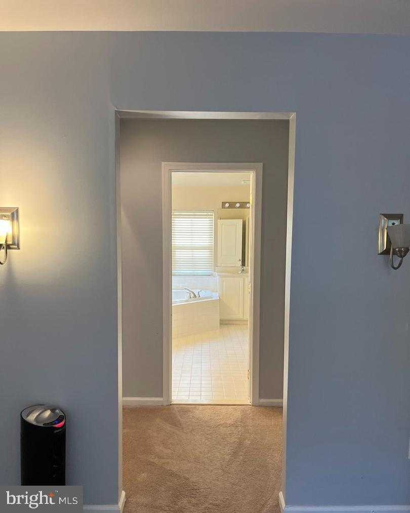 9163 Stonegarden Dr photo 11