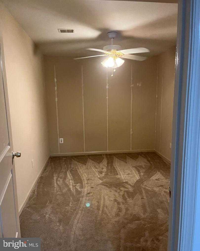 9163 Stonegarden Dr photo 15