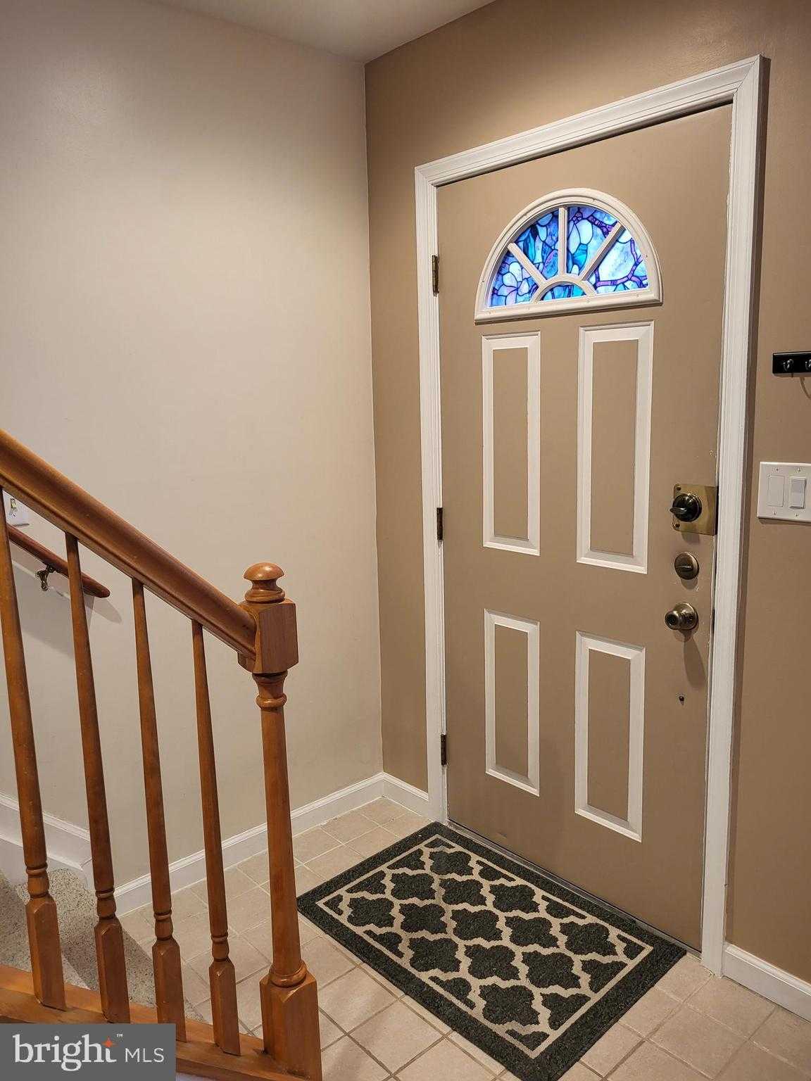 128 Easterly Dr photo 2