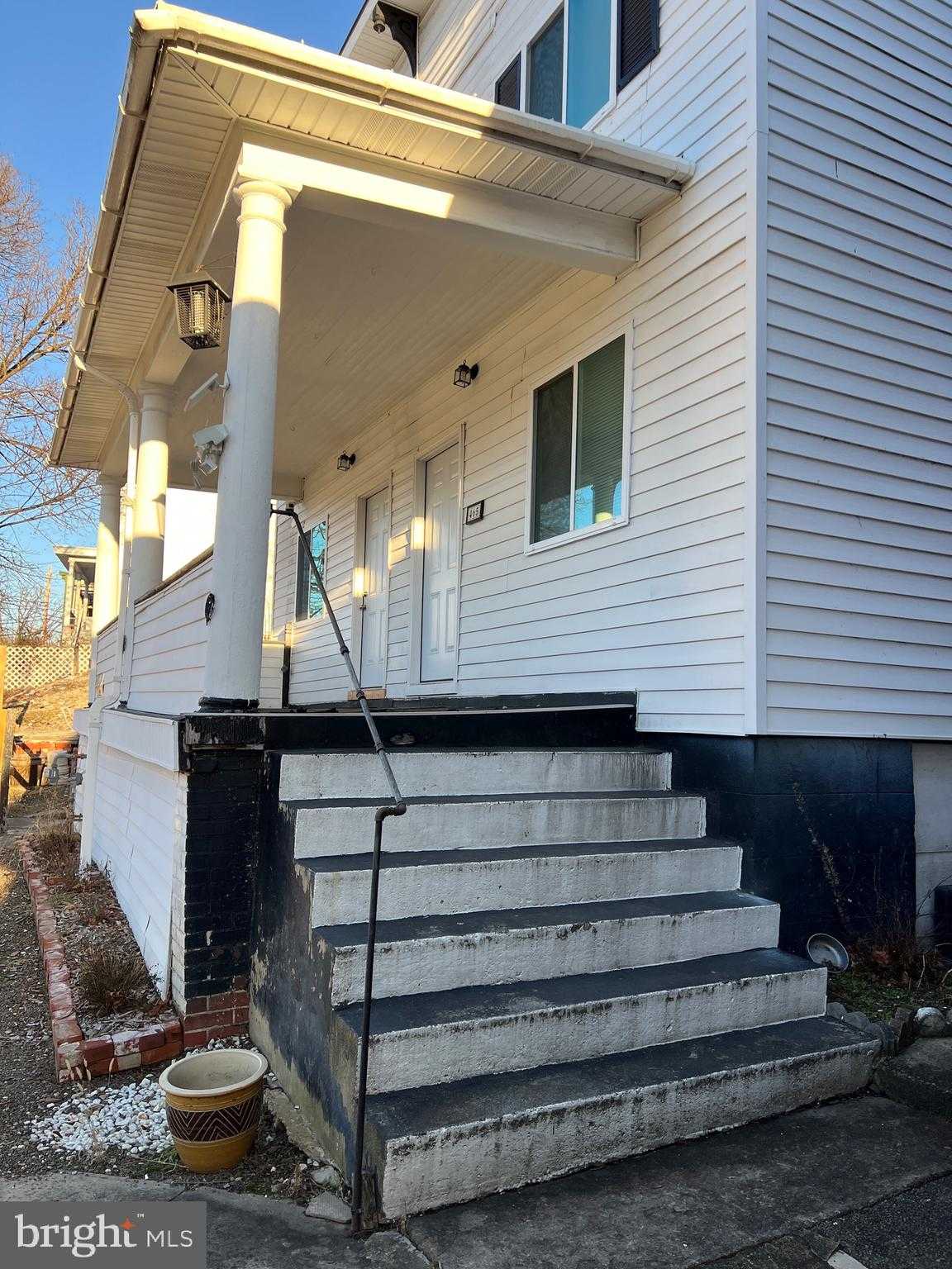 465 Baltimore Ave photo 5