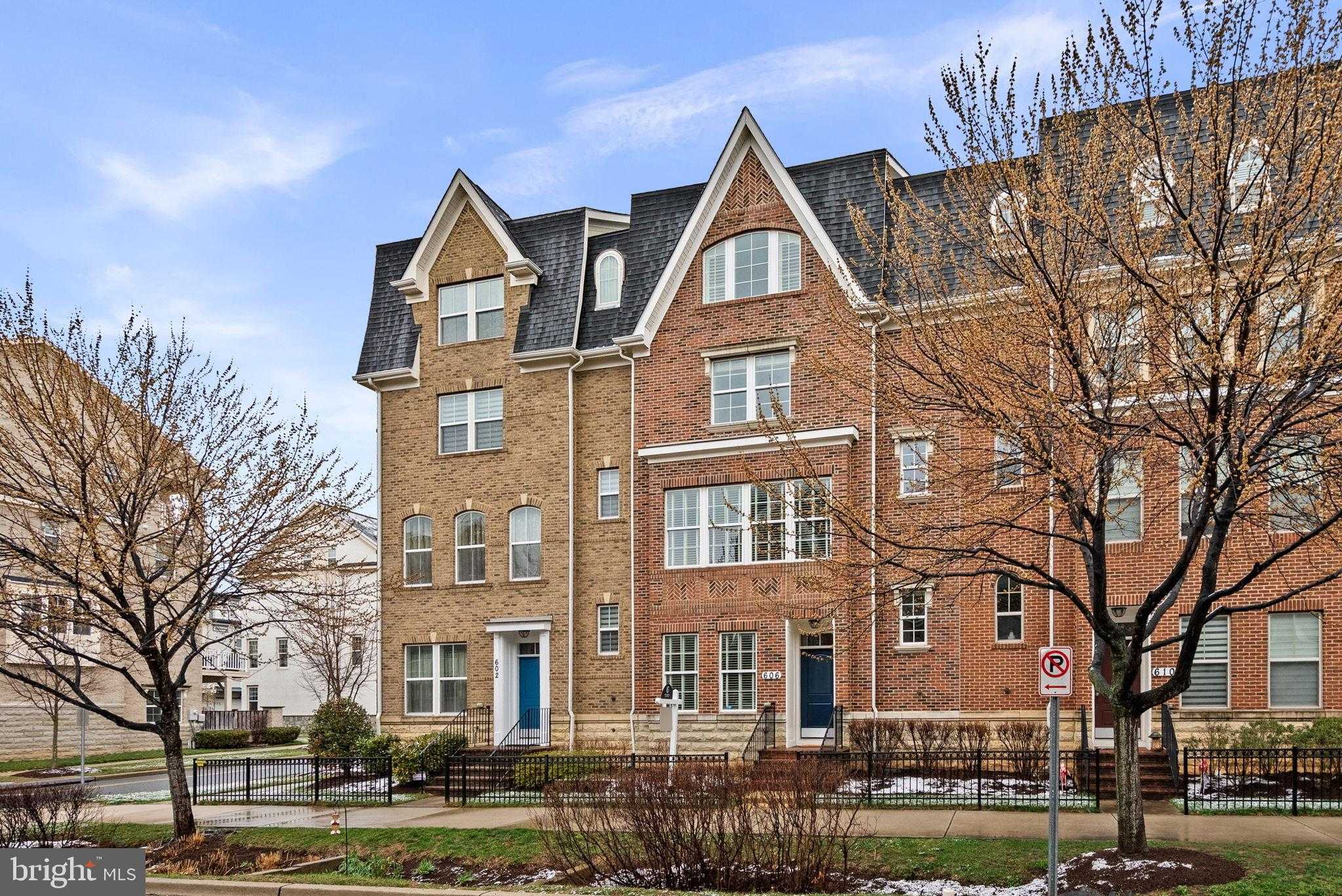 606 Crown Park Ave photo 2