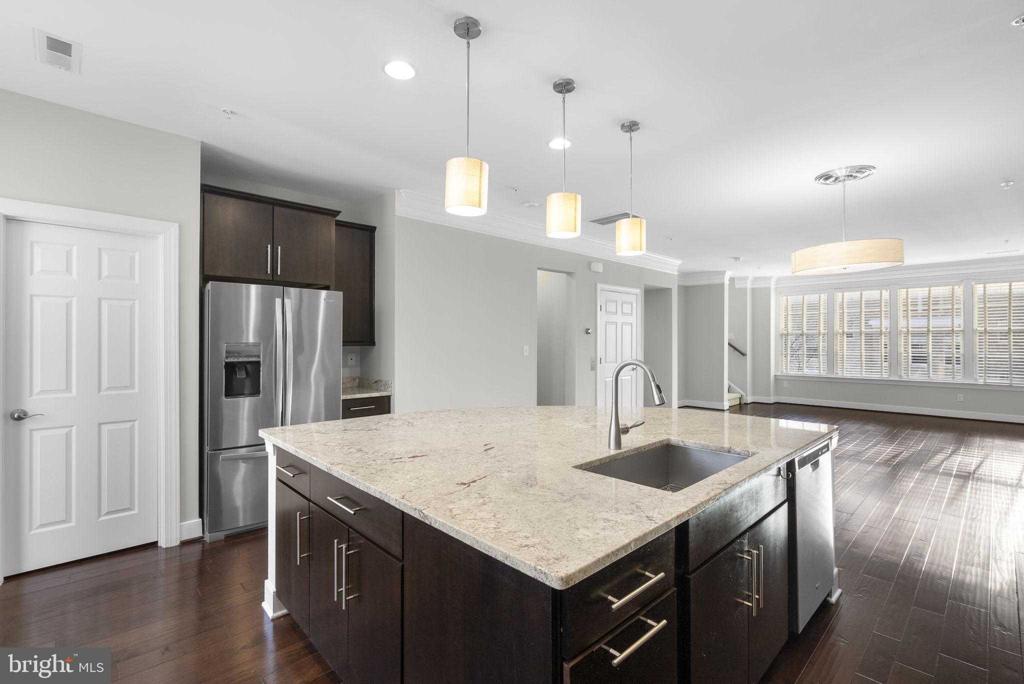 606 Crown Park Ave photo 20