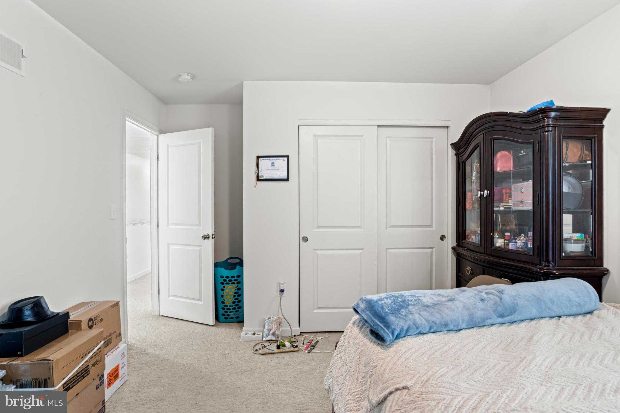 911 Ashfield Dr photo 19