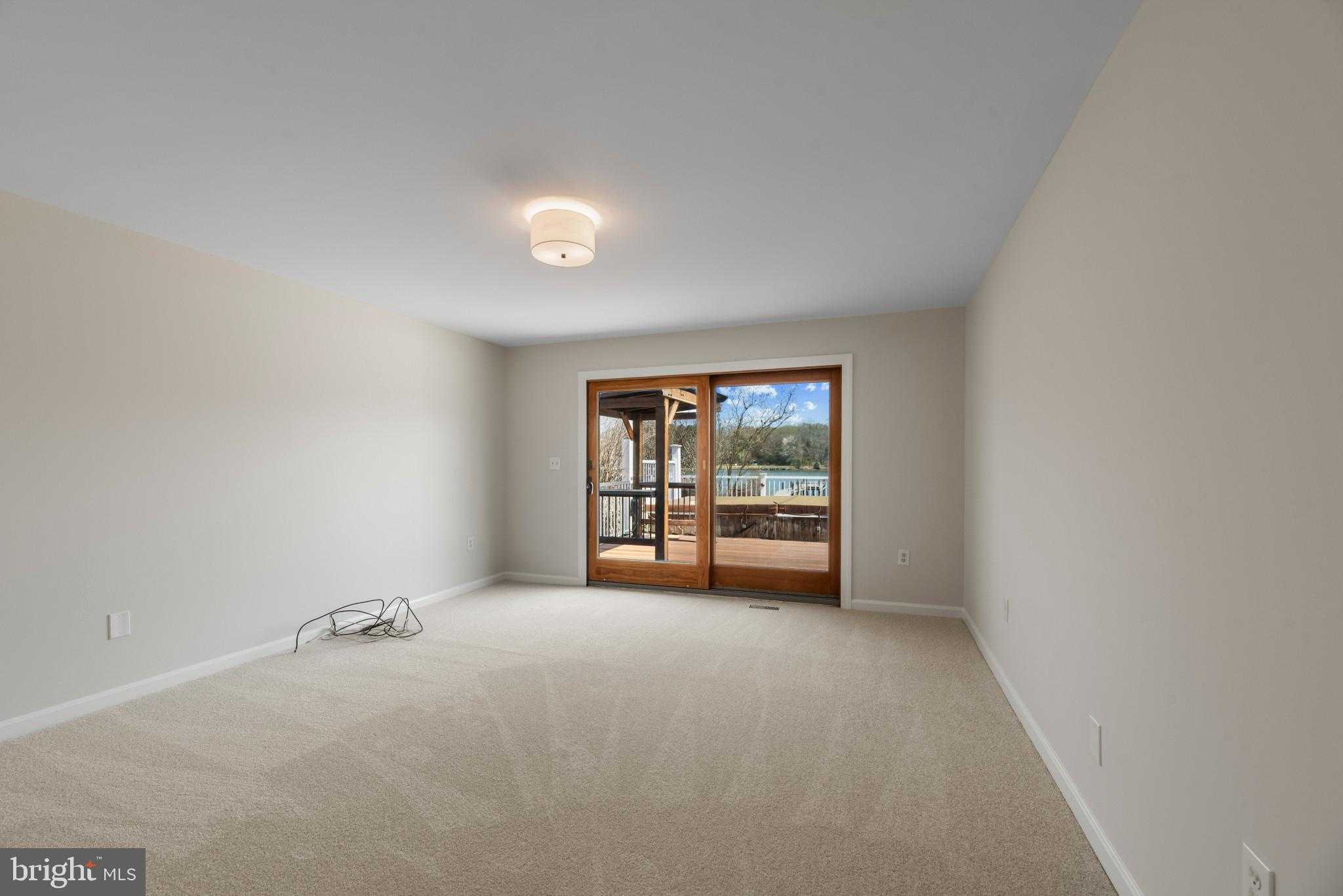 5929 Deale Beach Rd photo 21