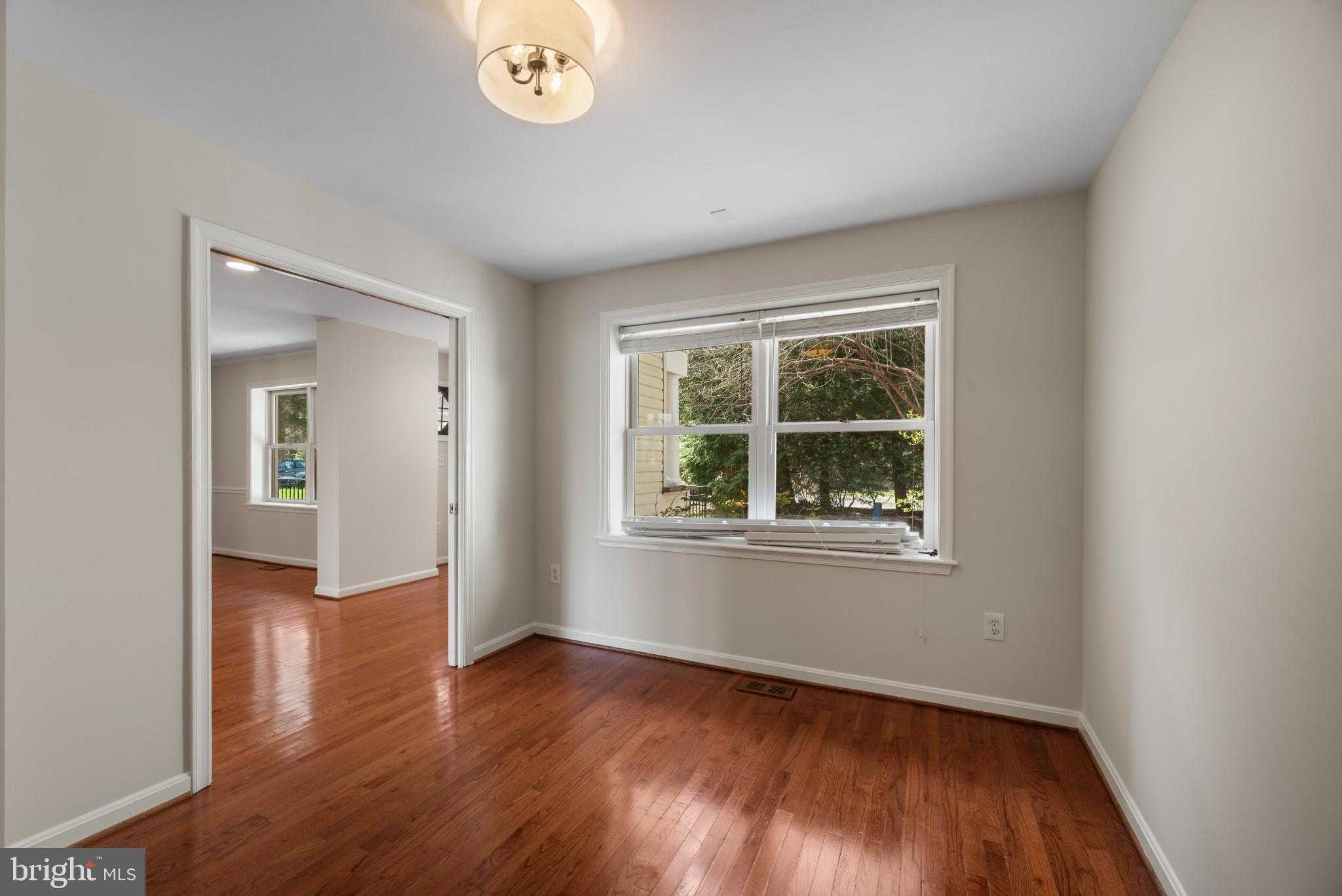 5929 Deale Beach Rd photo 24