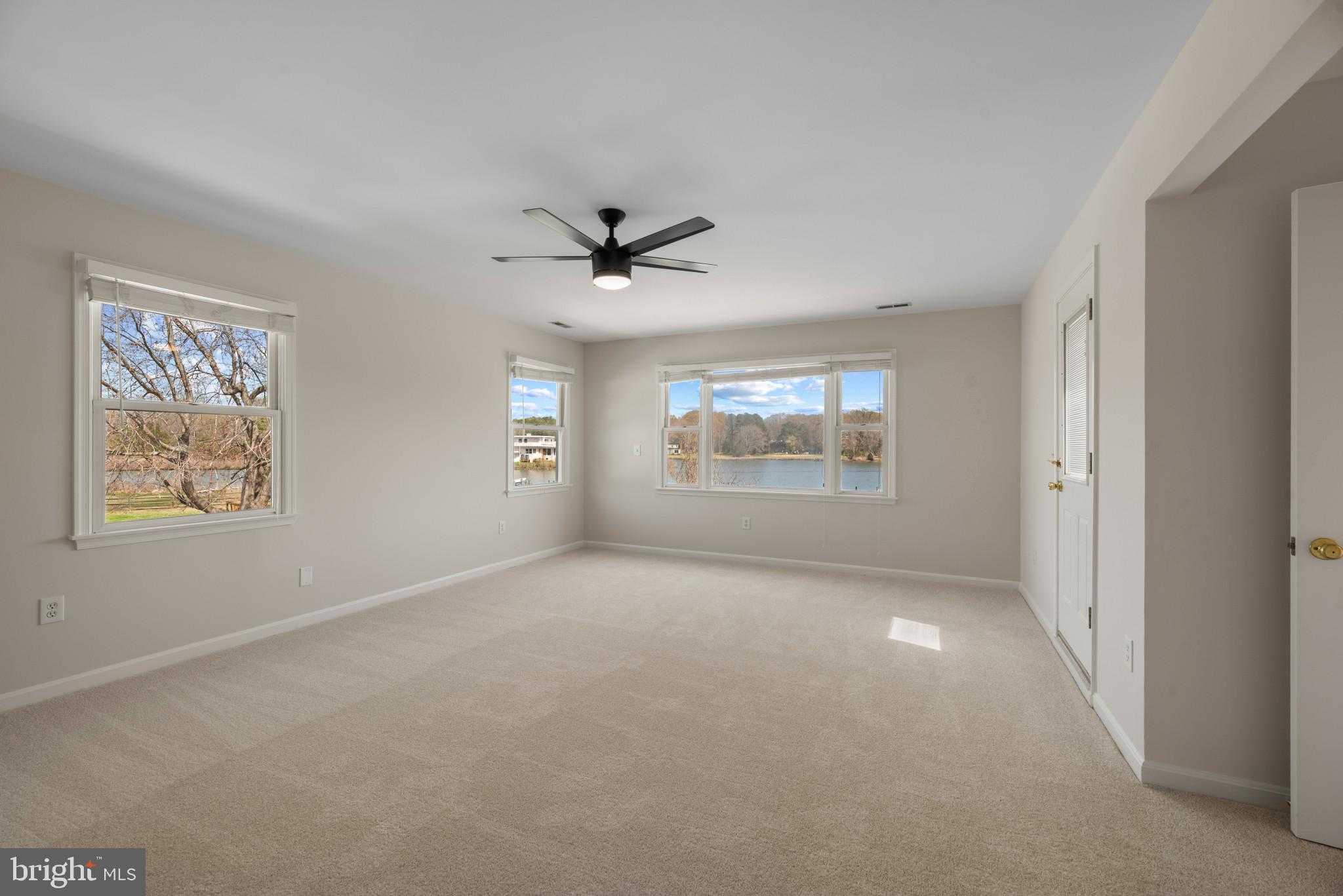 5929 Deale Beach Rd photo 33