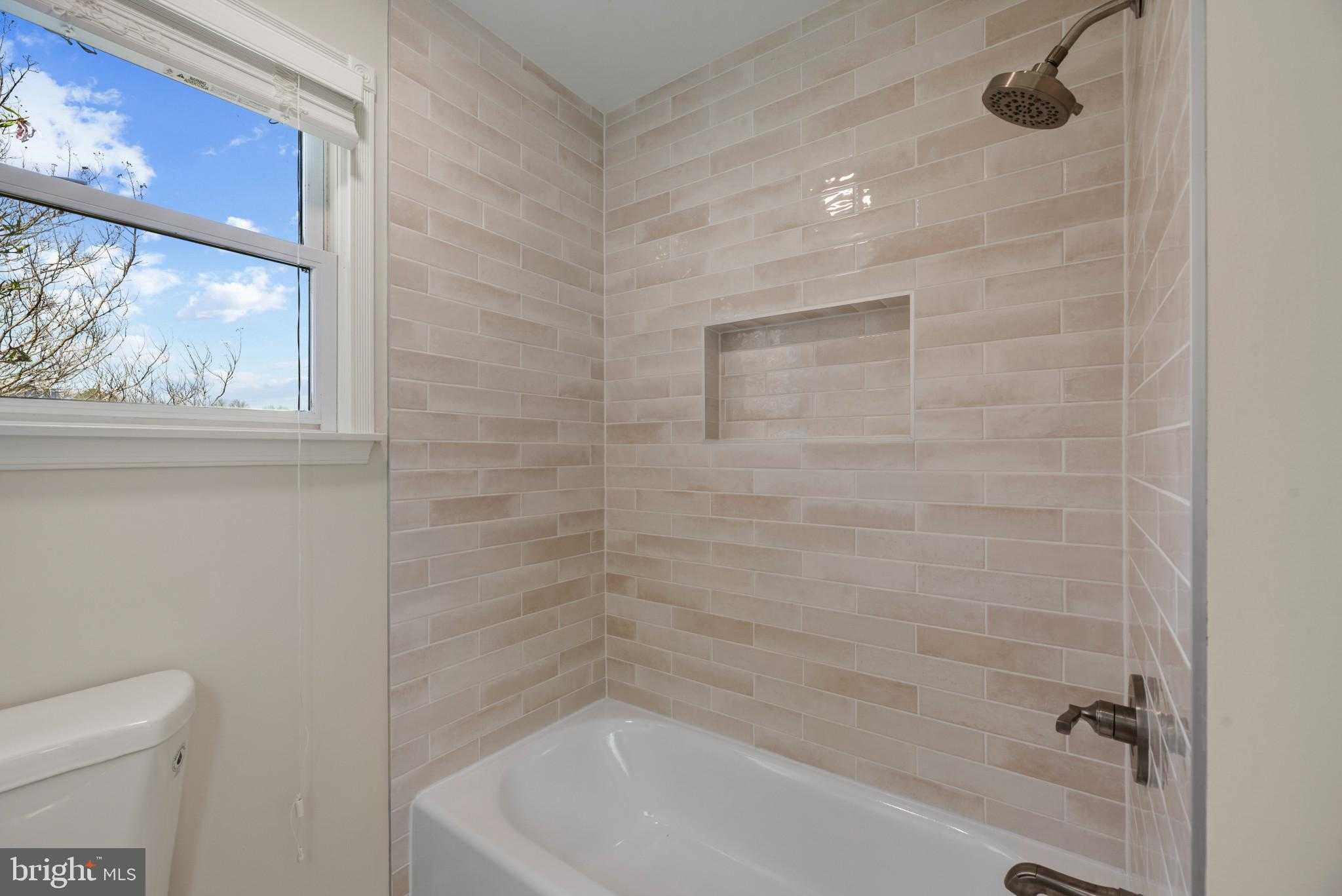 5929 Deale Beach Rd photo 37