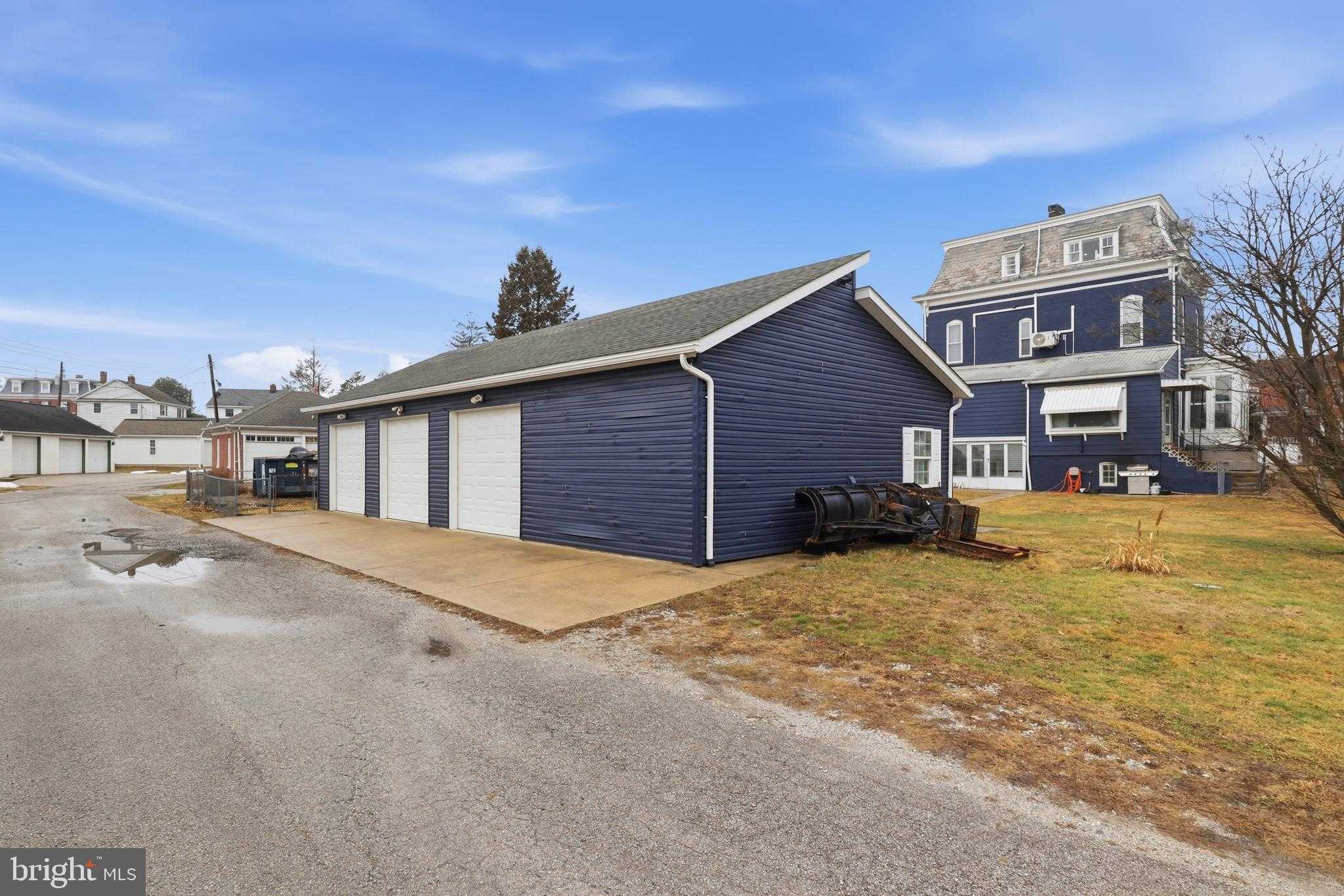 352 High St photo 59