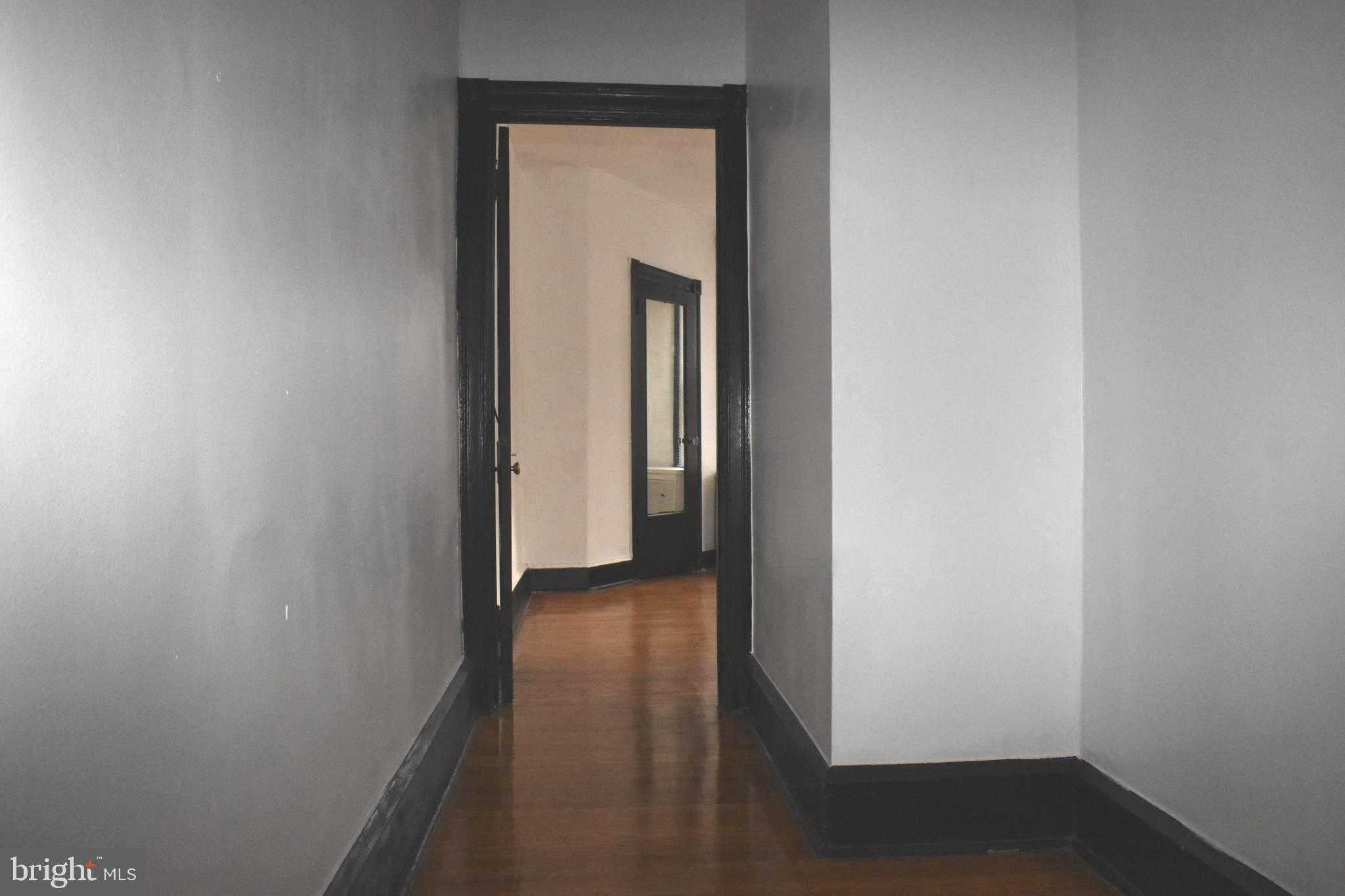 4559 N Camac St photo 16