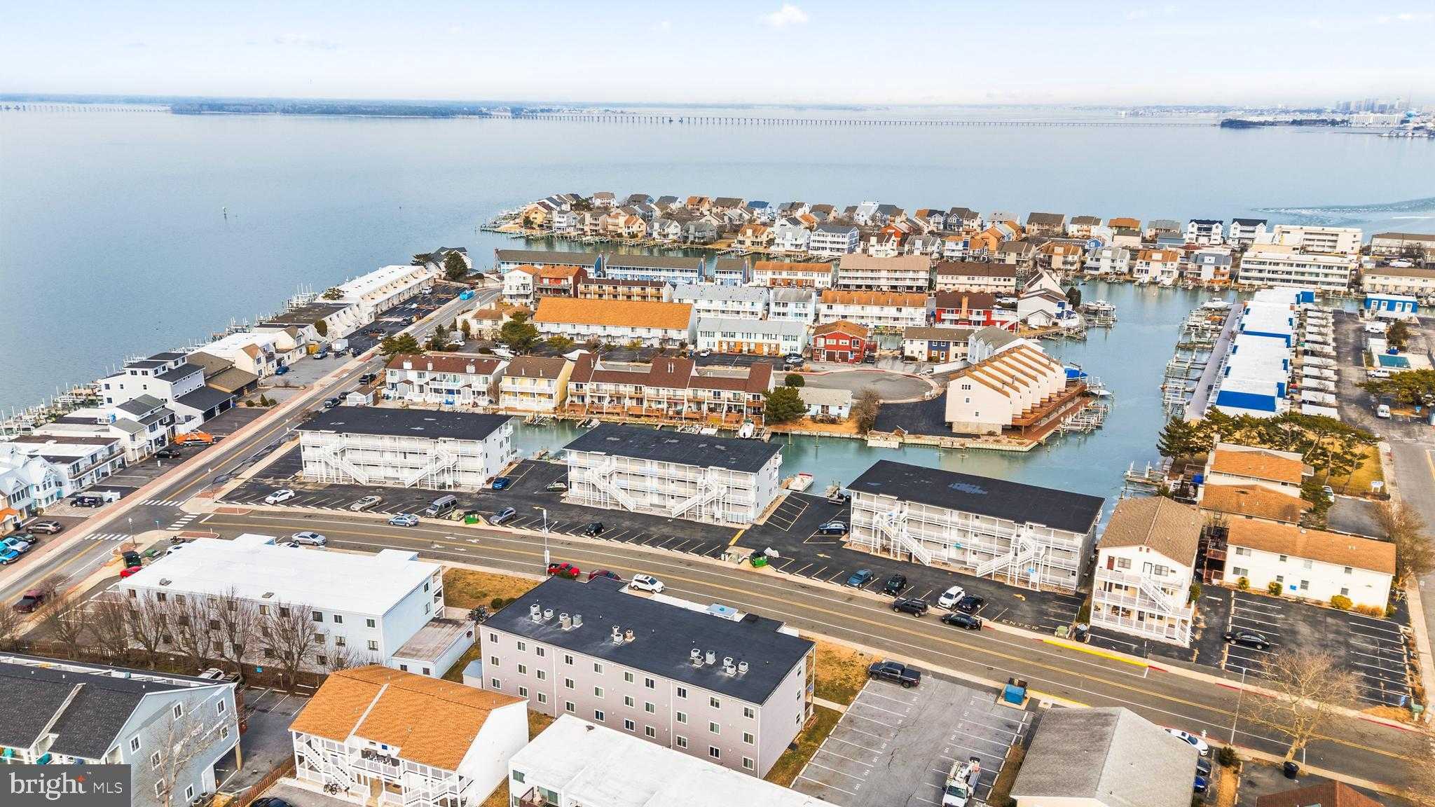 507 Robin Dr photo 13