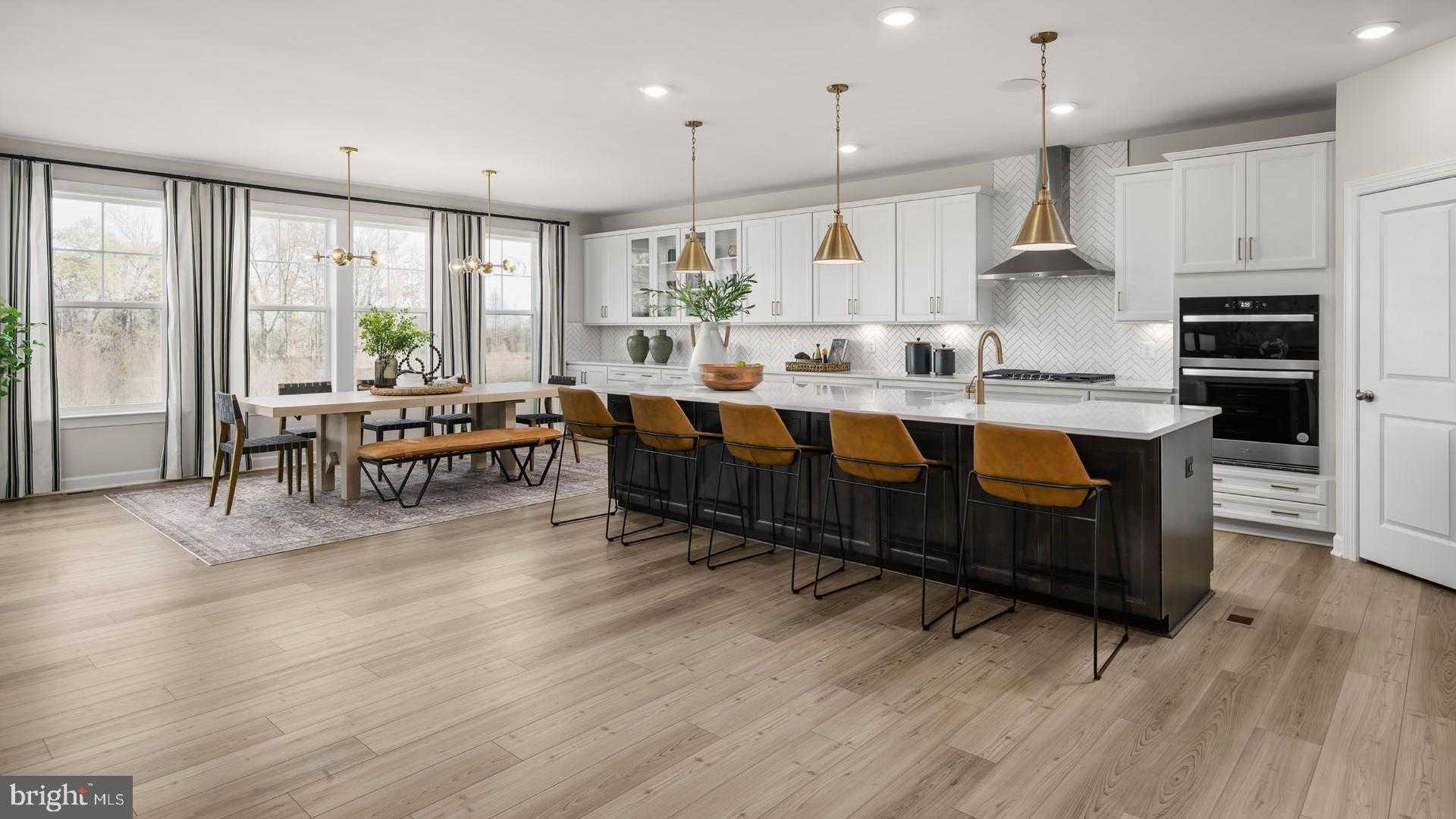 Old Guard Ct photo 5