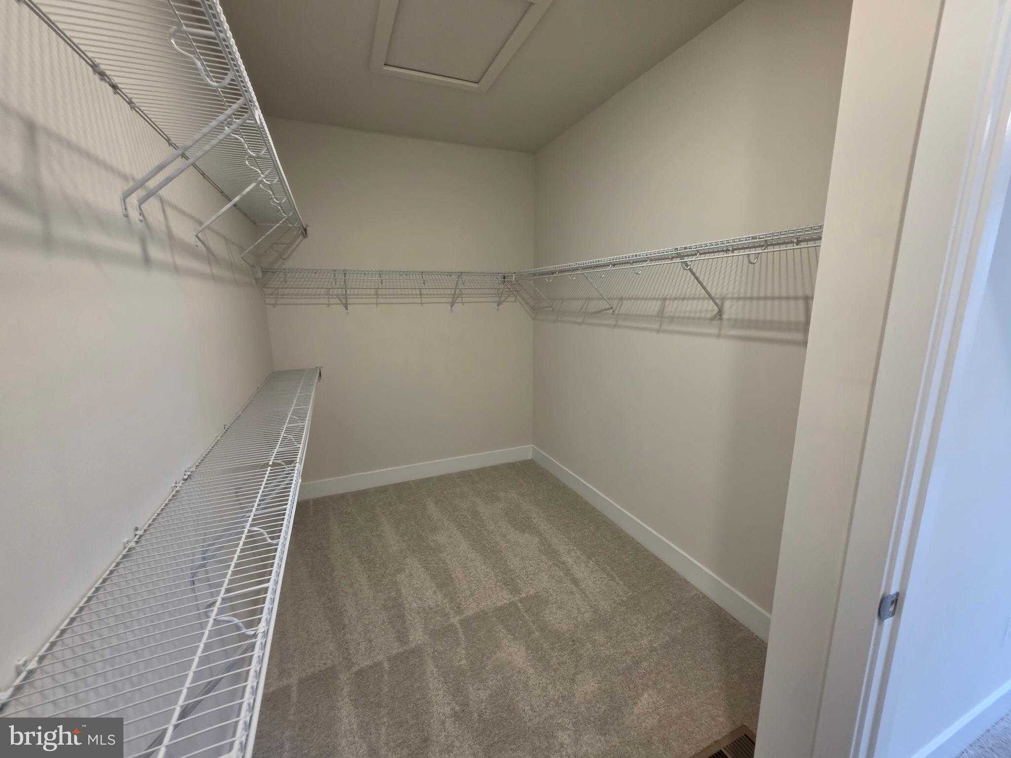 6511 Paddington St photo 34