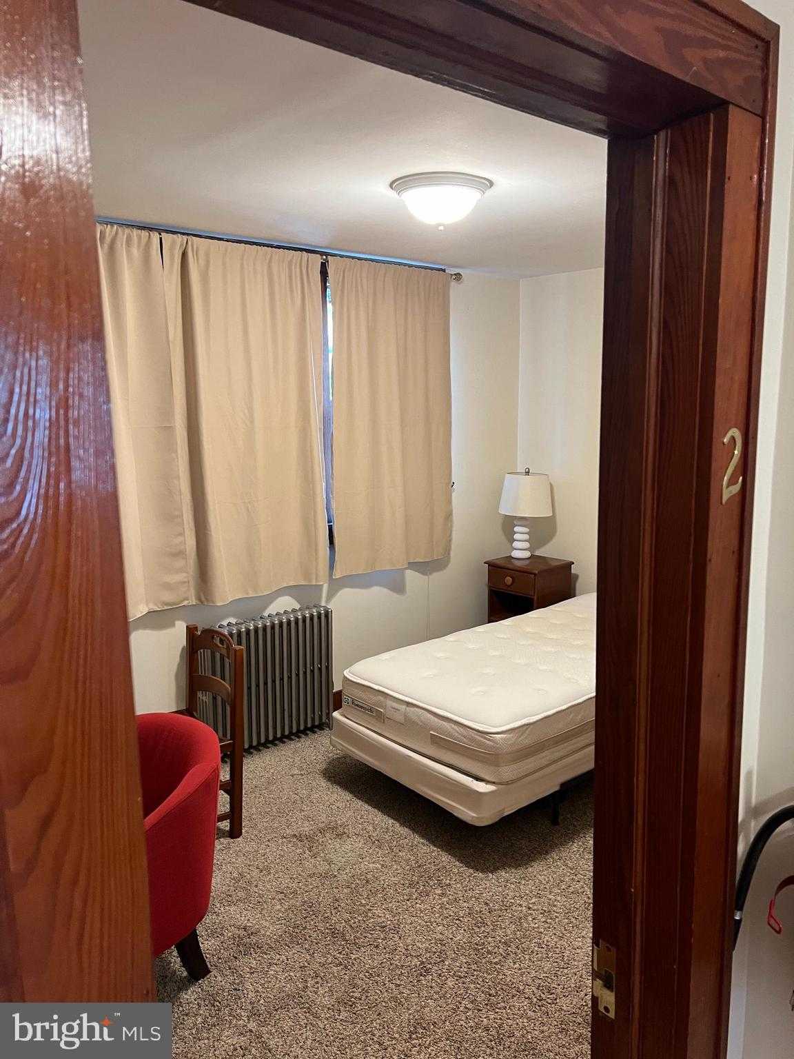 339 E Brown St photo 18