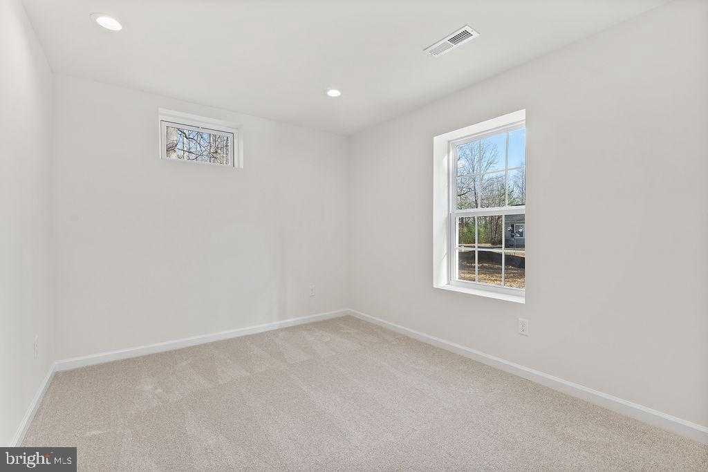 512 Cedar Hill Rd photo 38