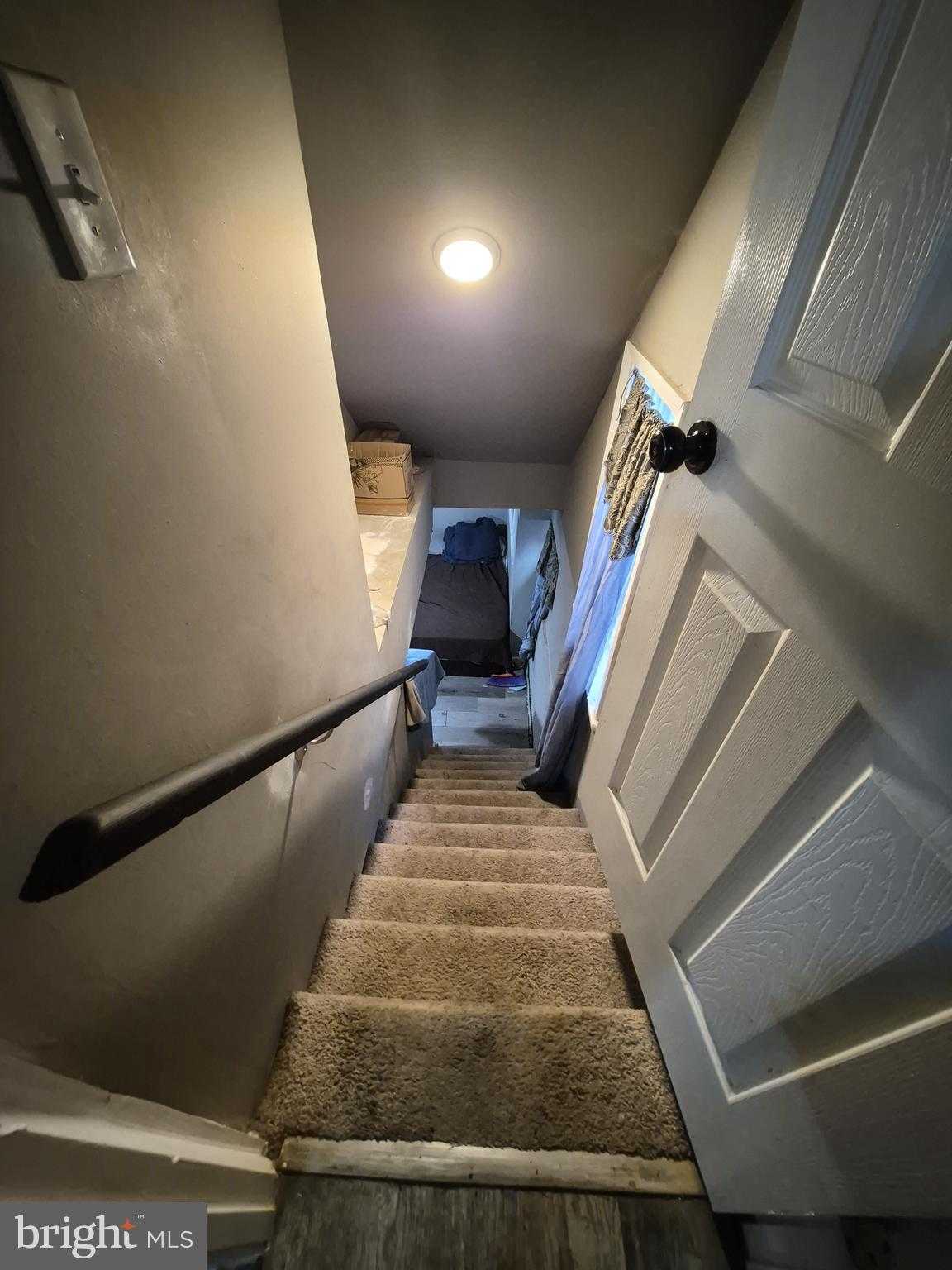 7428 Poplar Ave photo 3