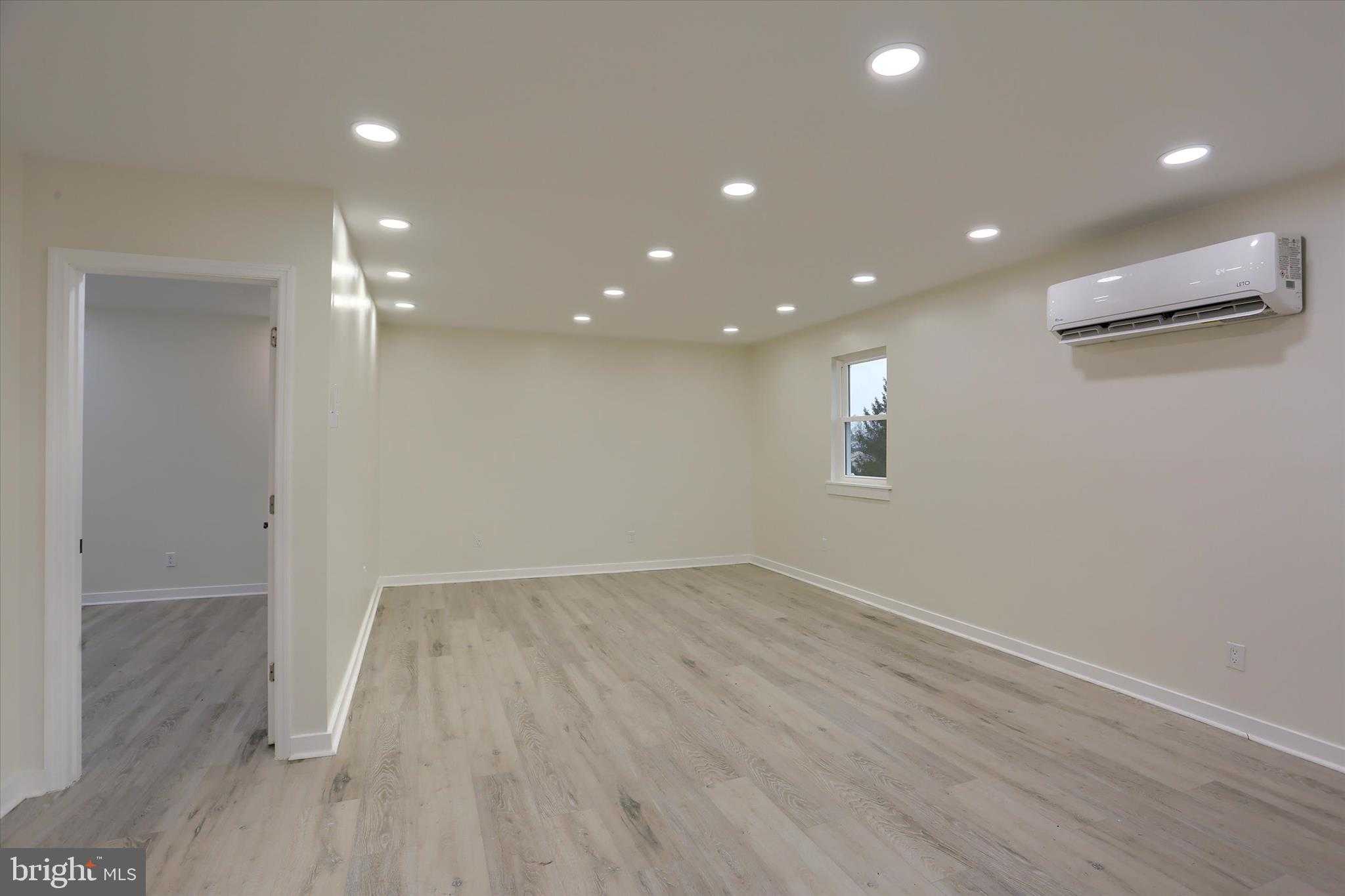 393 Sherwood Dr photo 25