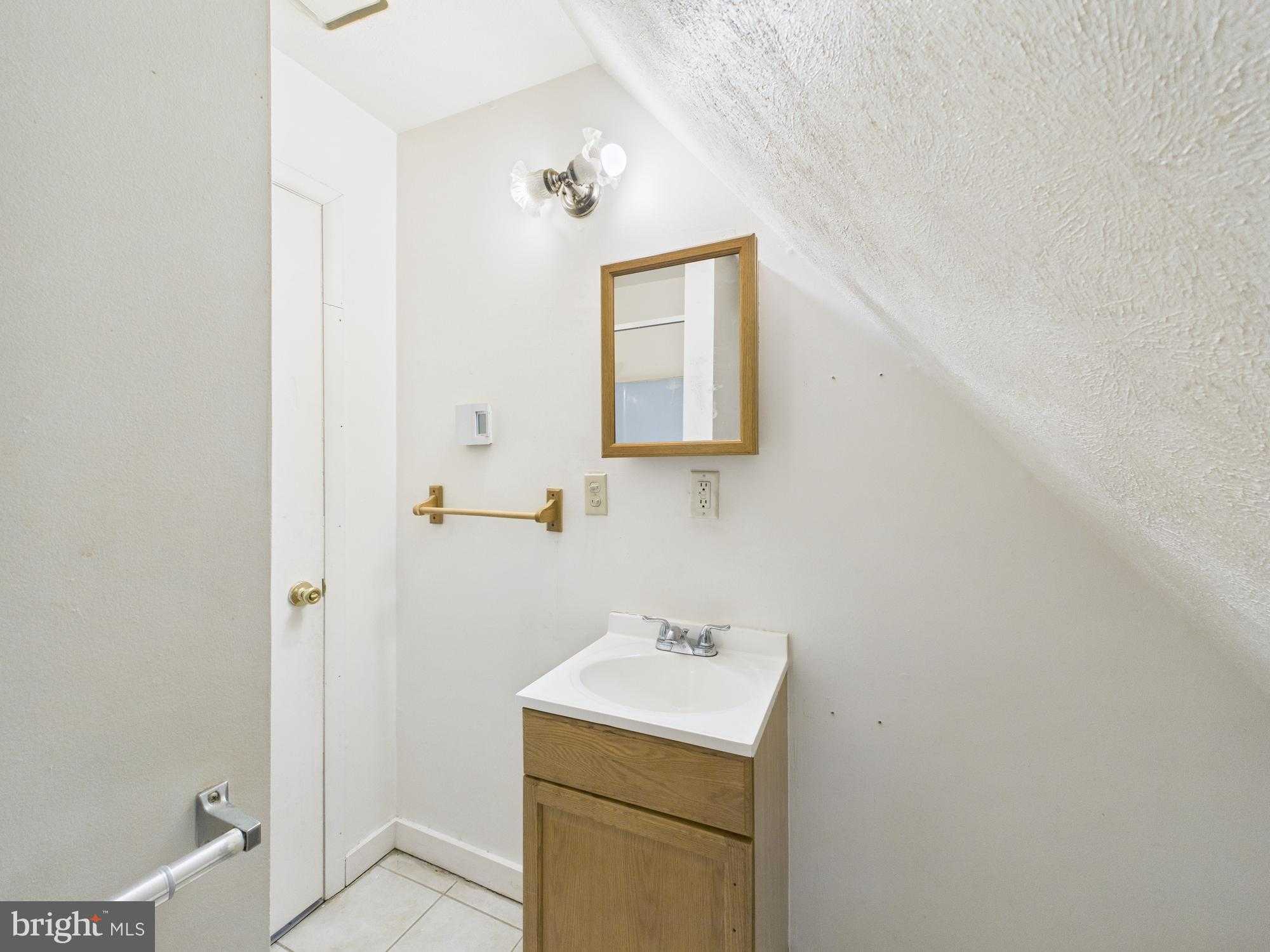 175 Salisbury Rd photo 22