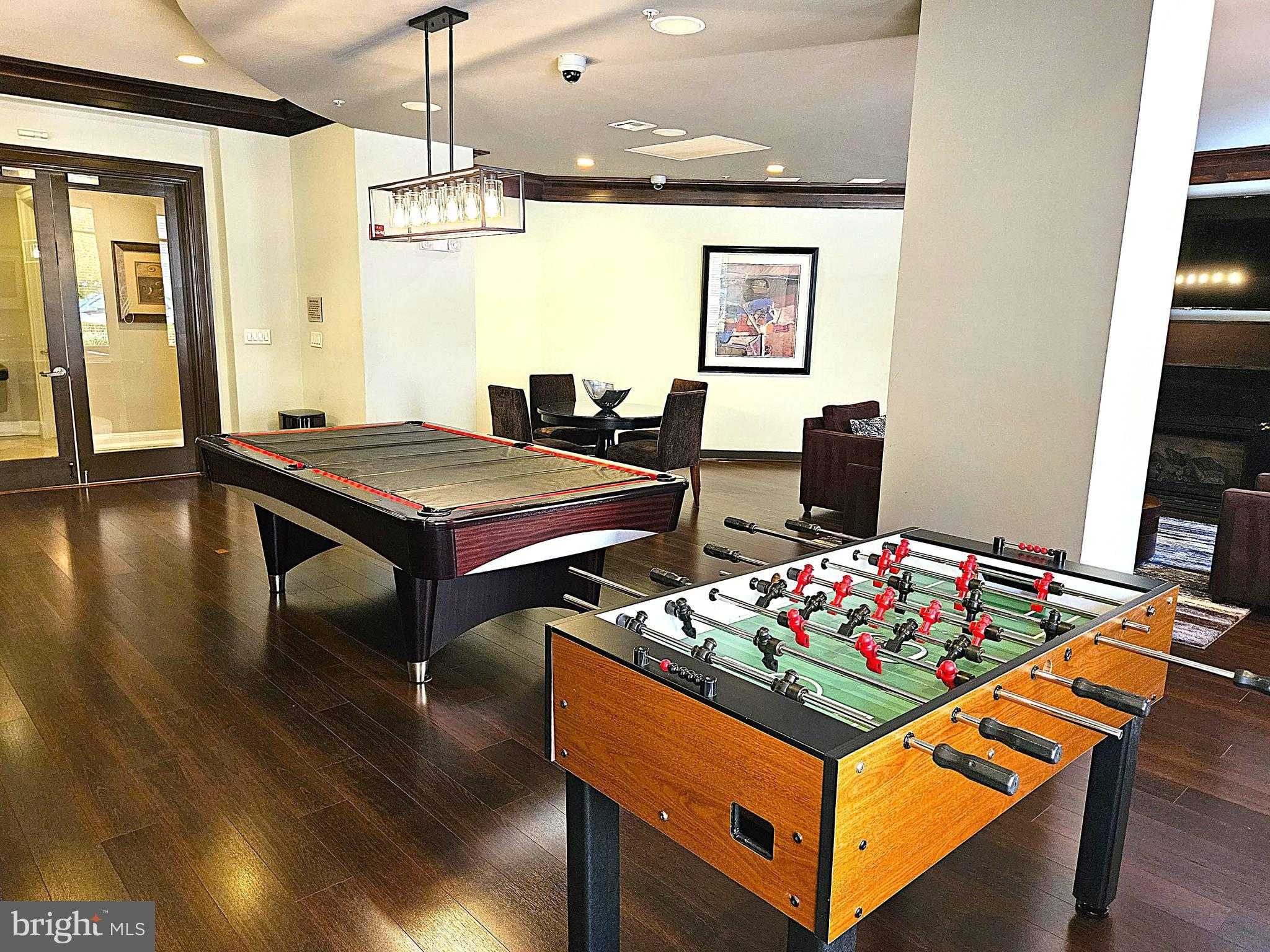 12000 Market St Apt 283 photo 29