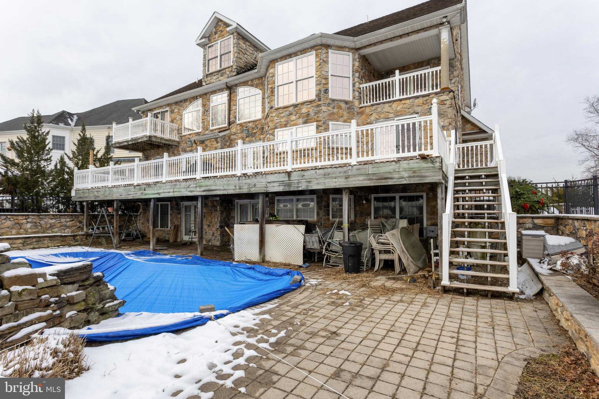 415 Shore Dr photo 15