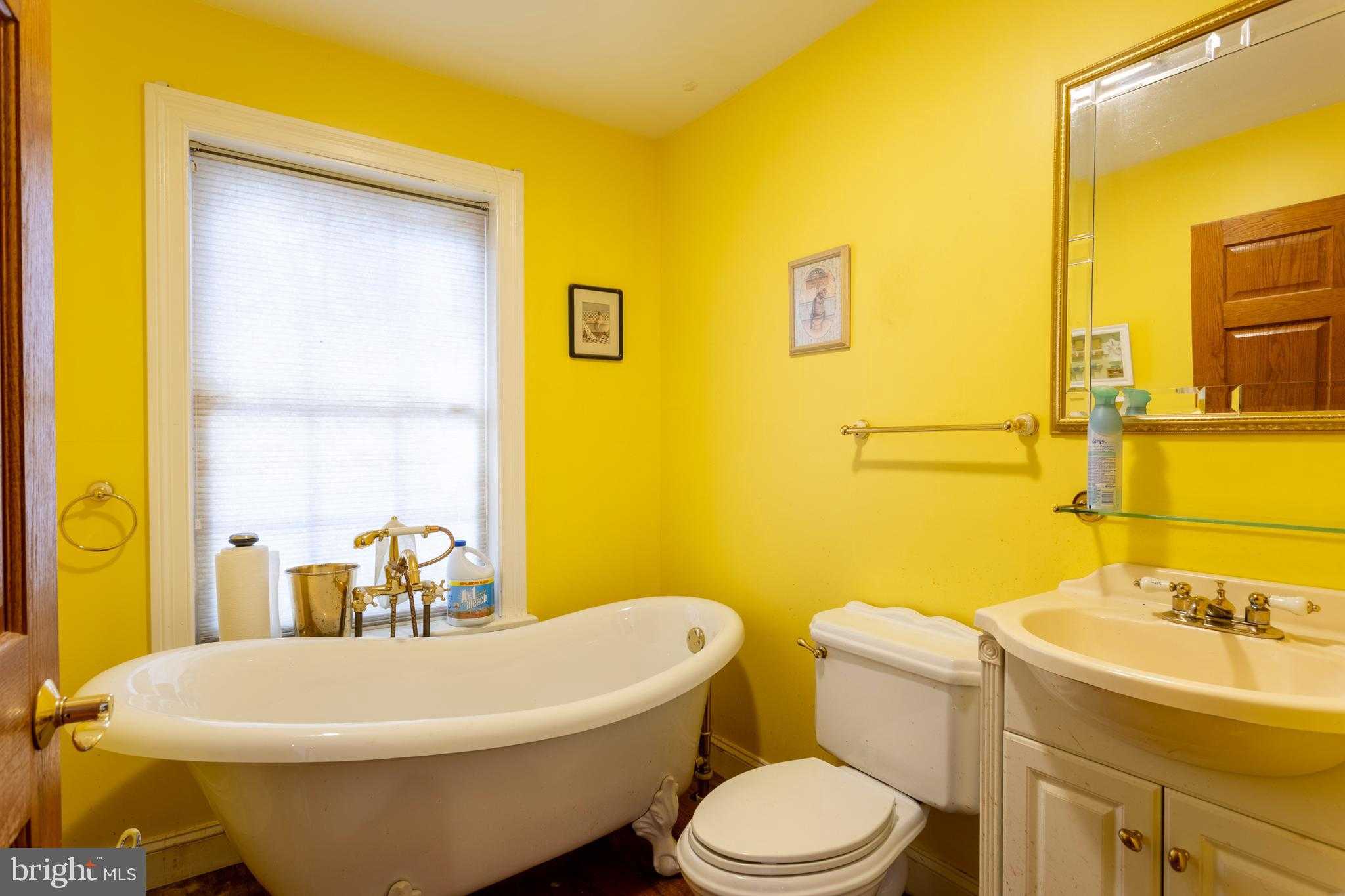 415 Shore Dr photo 36