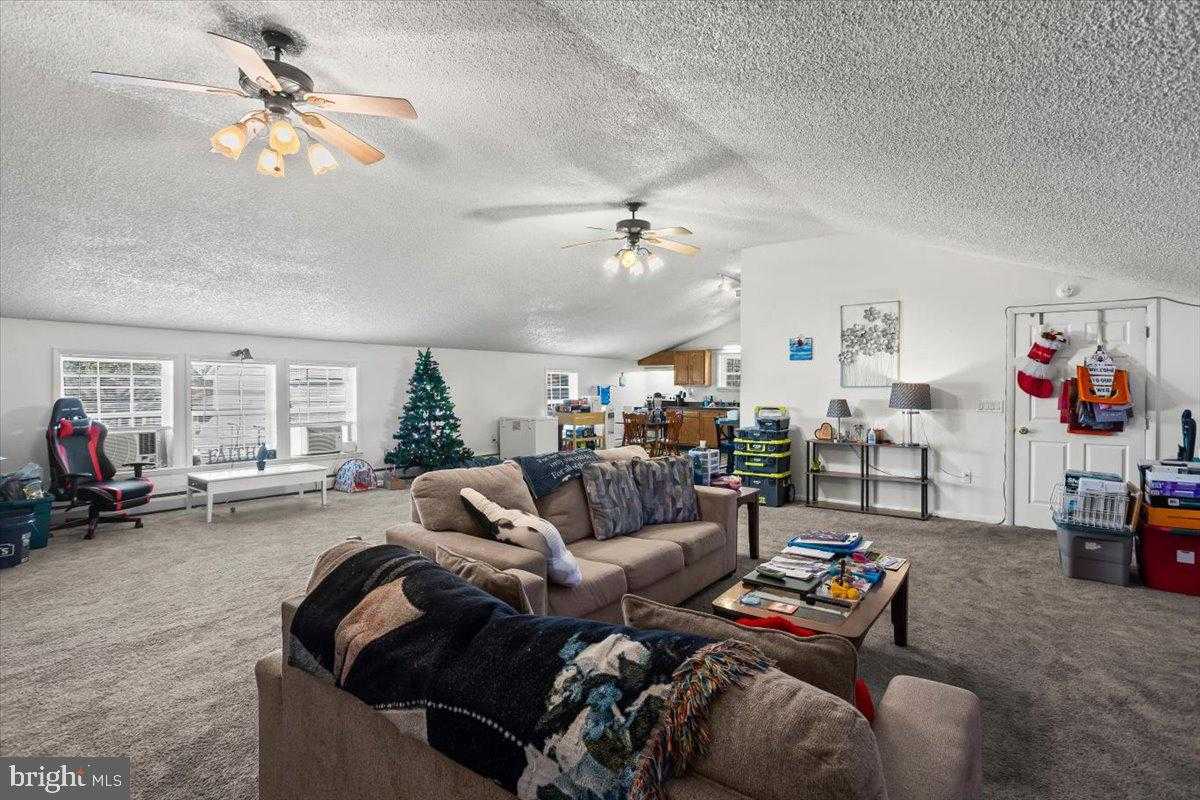 645 S 14th Ave photo 48