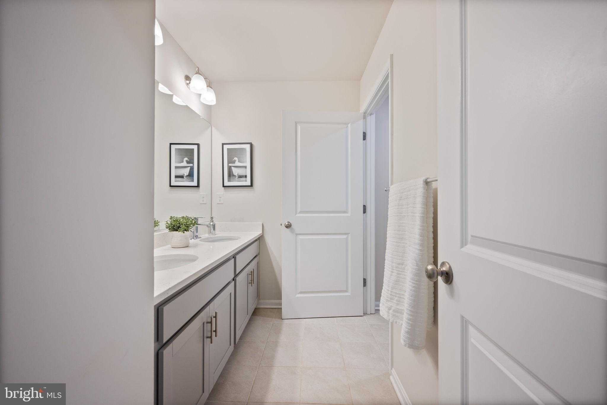 121 Correri St photo 35