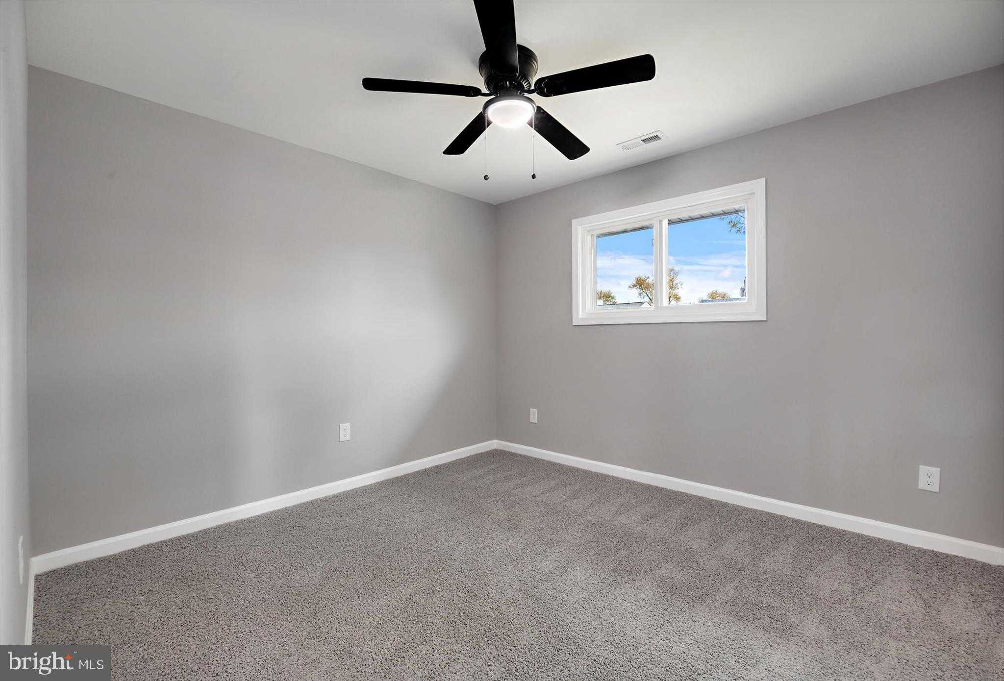 1002 7th St photo 16