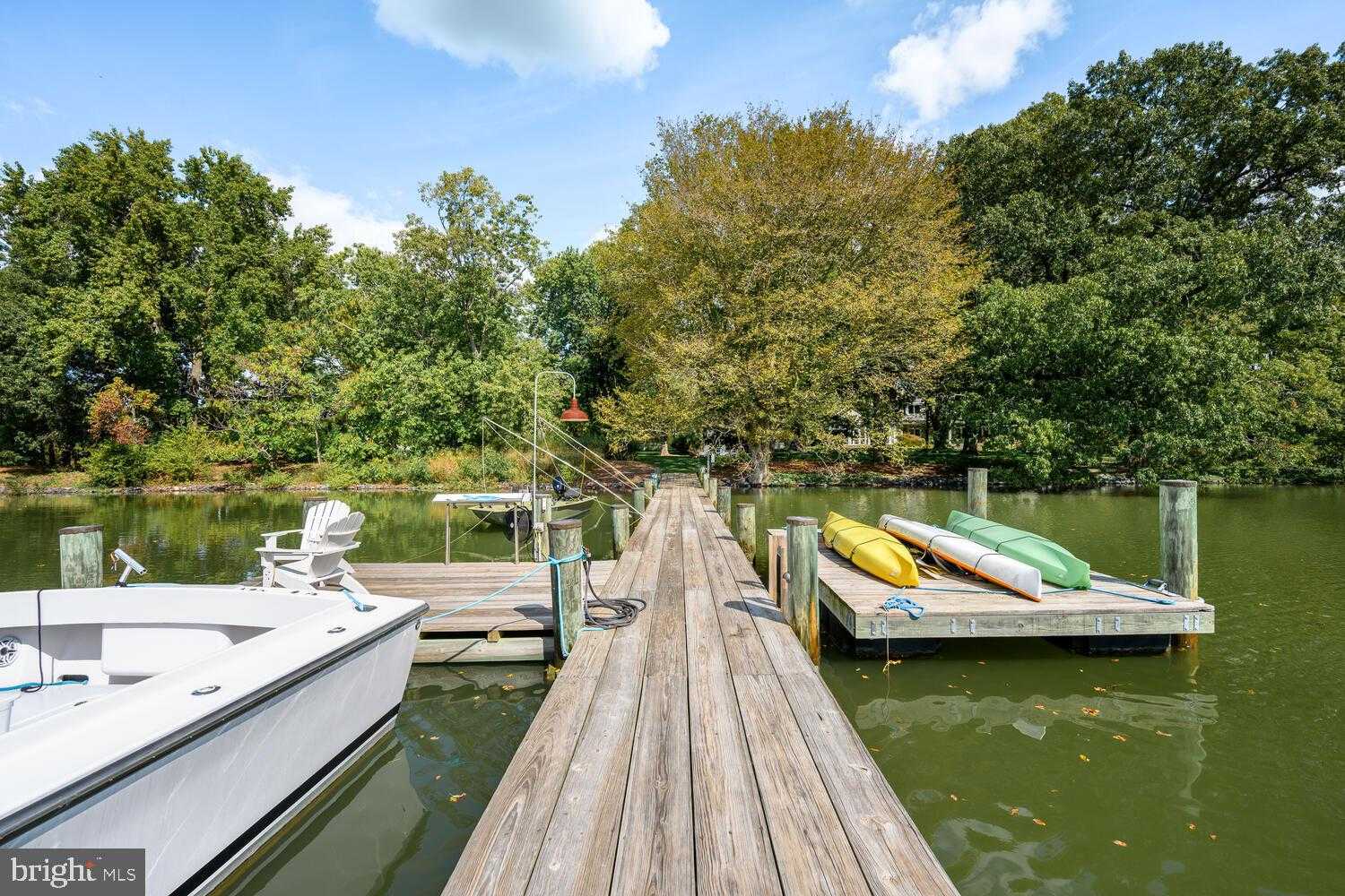 7508 Cooper Point Rd photo 36