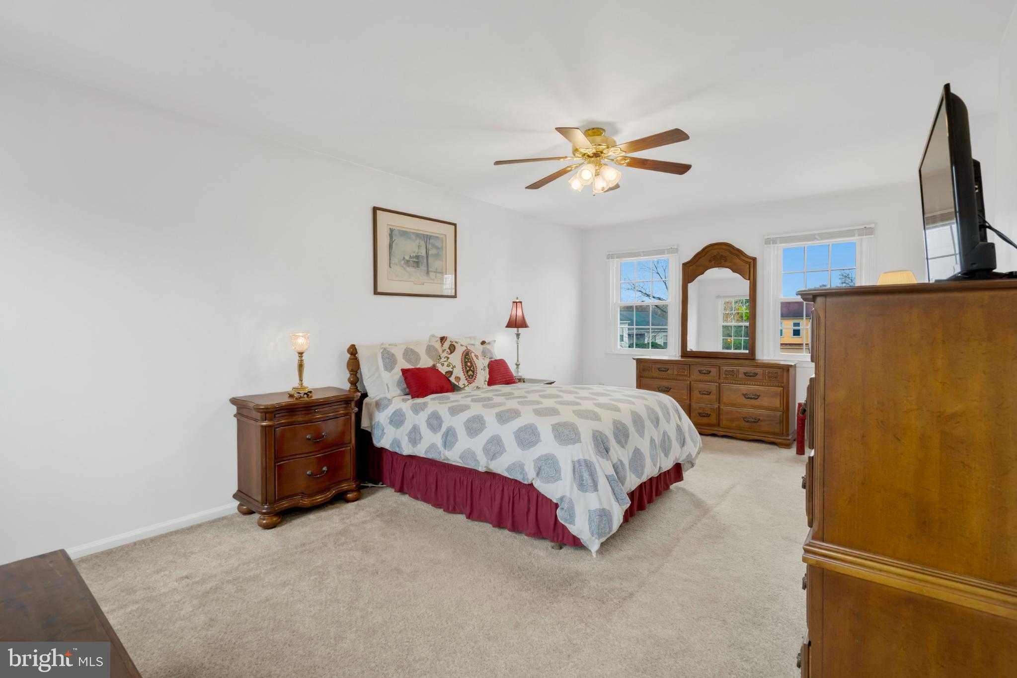 14404 Coachway Dr photo 30