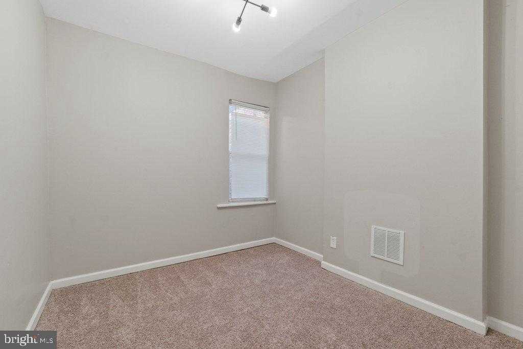 29 N Bentalou St photo 21