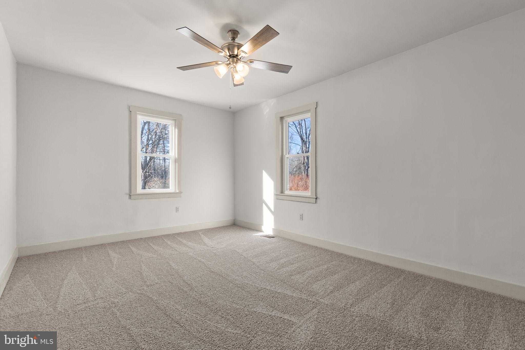 1586 Schwaben Creek Rd photo 22