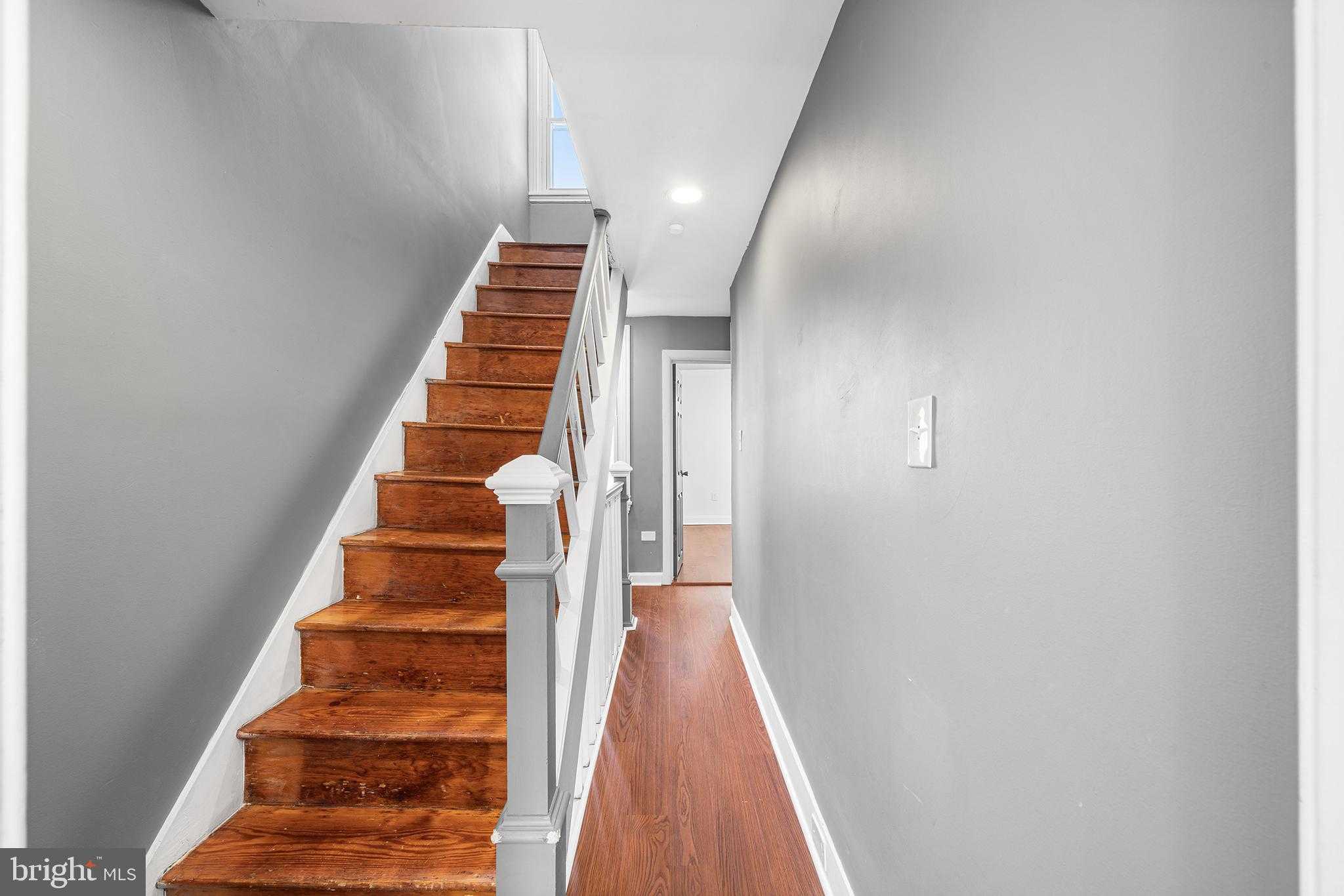 2568 Memphis St photo 21