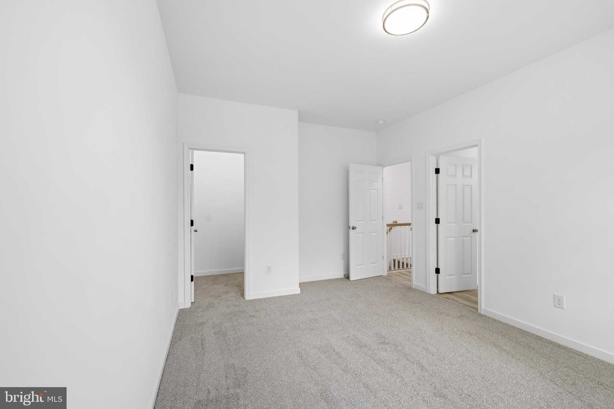 639 Noahs Landing Dr photo 19