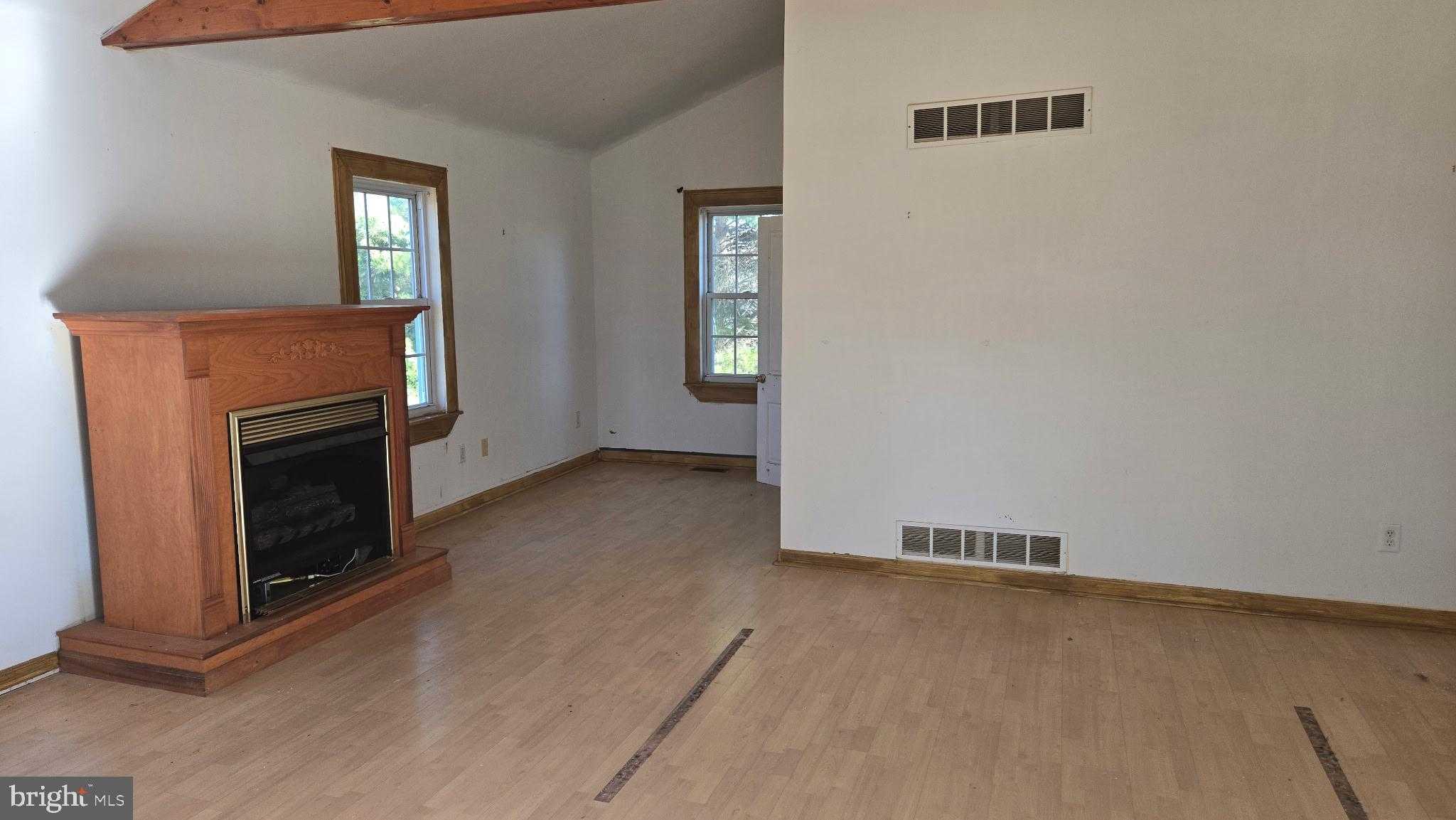 1059 Frenchtown Rd photo 10