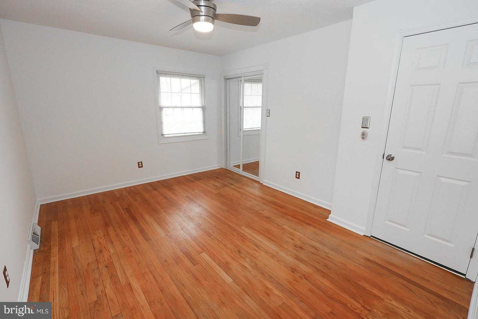 44199 Saint Andrews Ln photo 37