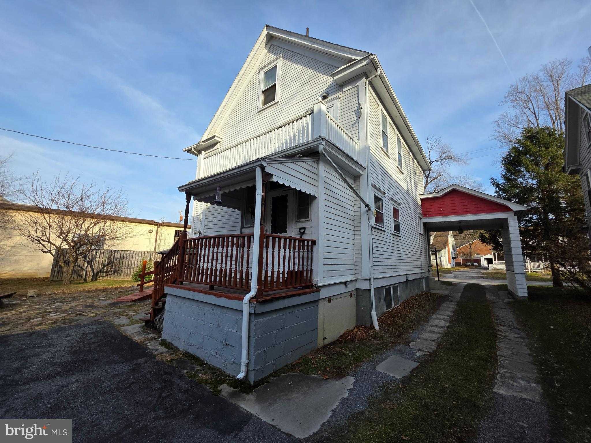 318 S Washington St photo 46