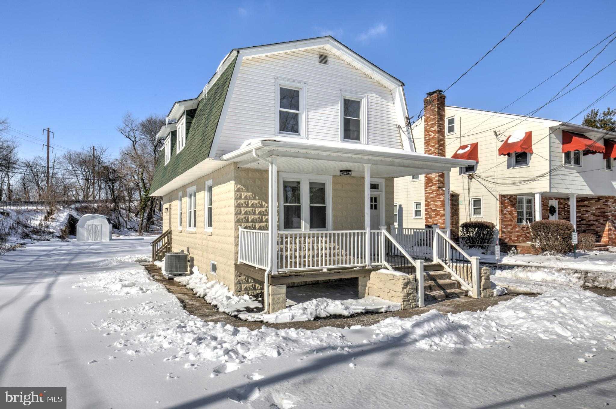 7301 N Radcliffe St photo 35