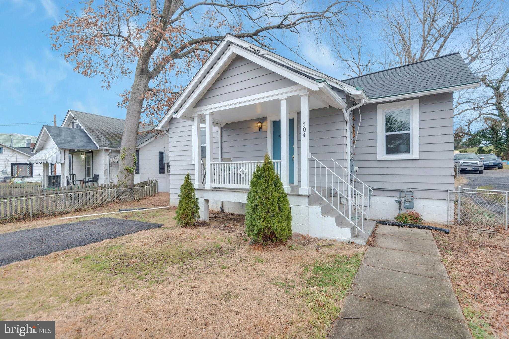 504 Capitol Heights Blvd photo 2