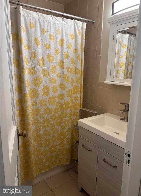 1324 Locust St Apt 1011 photo 8