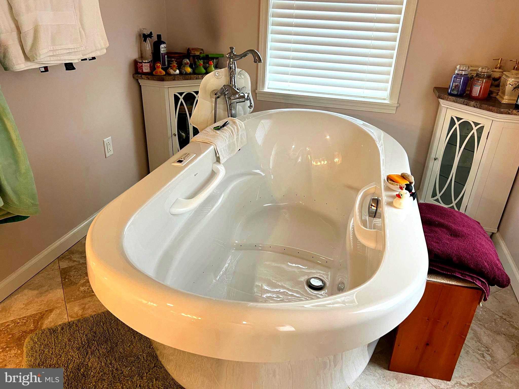 1924 Winding Ln photo 68