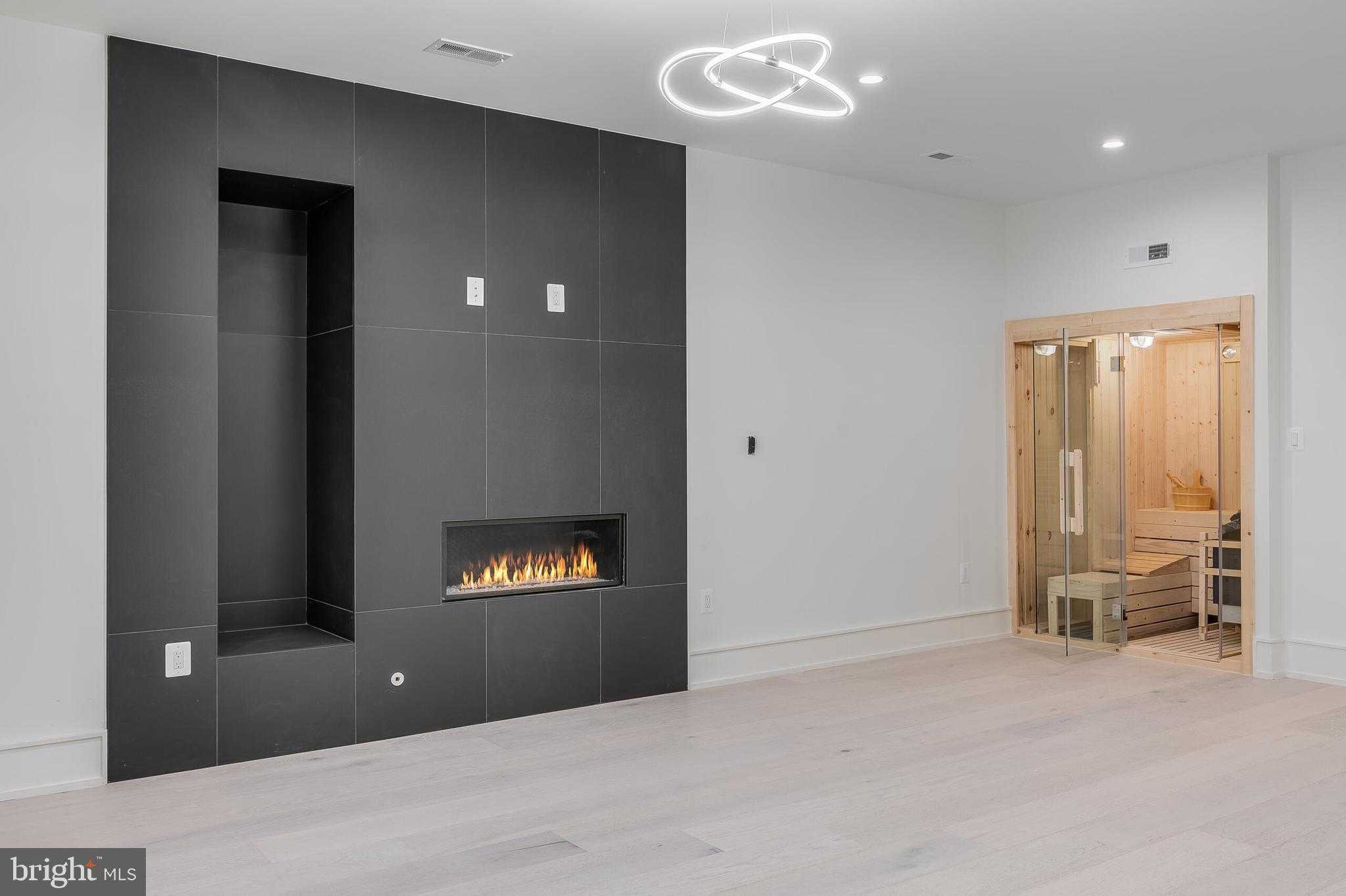 8757 Brook Rd photo 44